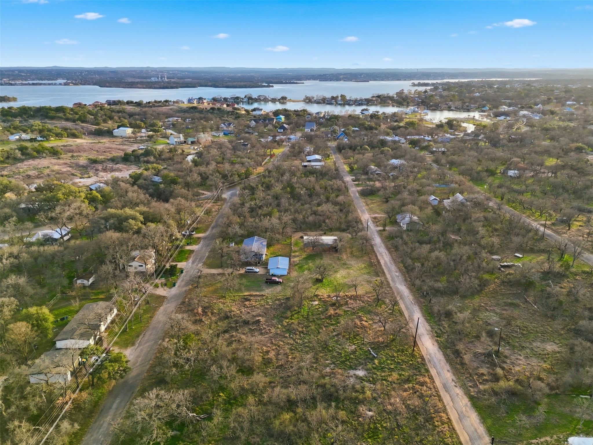 1304 Shady Forest Dr, Granite Shoals, TX 78654