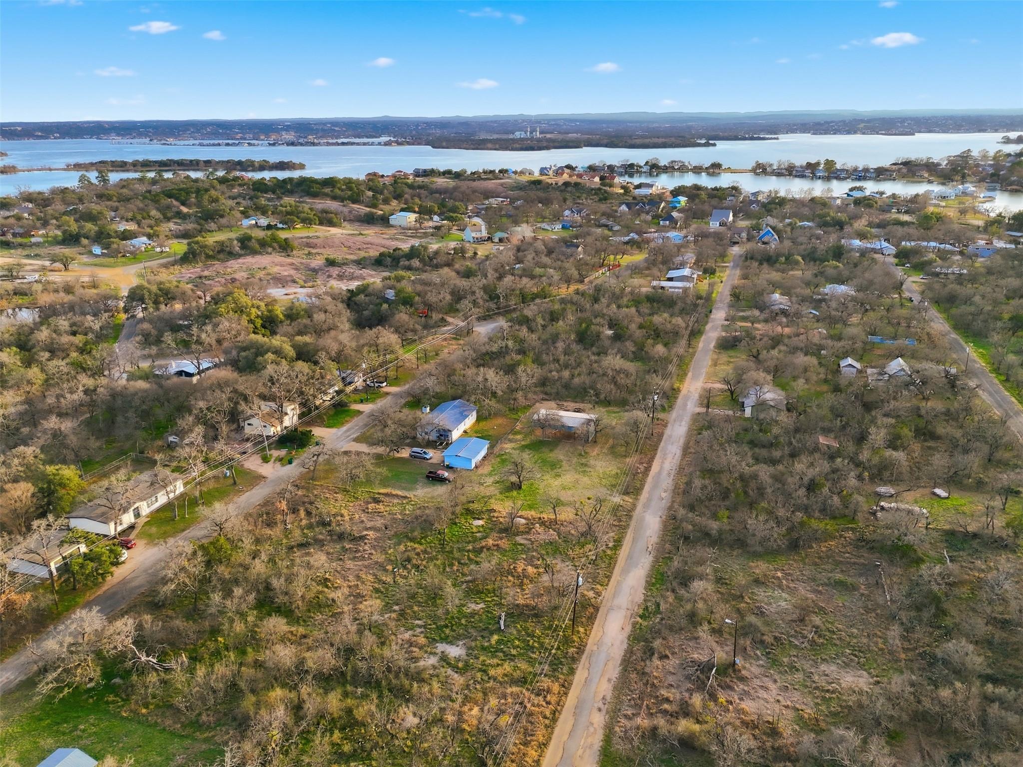 1304 Shady Forest Dr, Granite Shoals, TX 78654