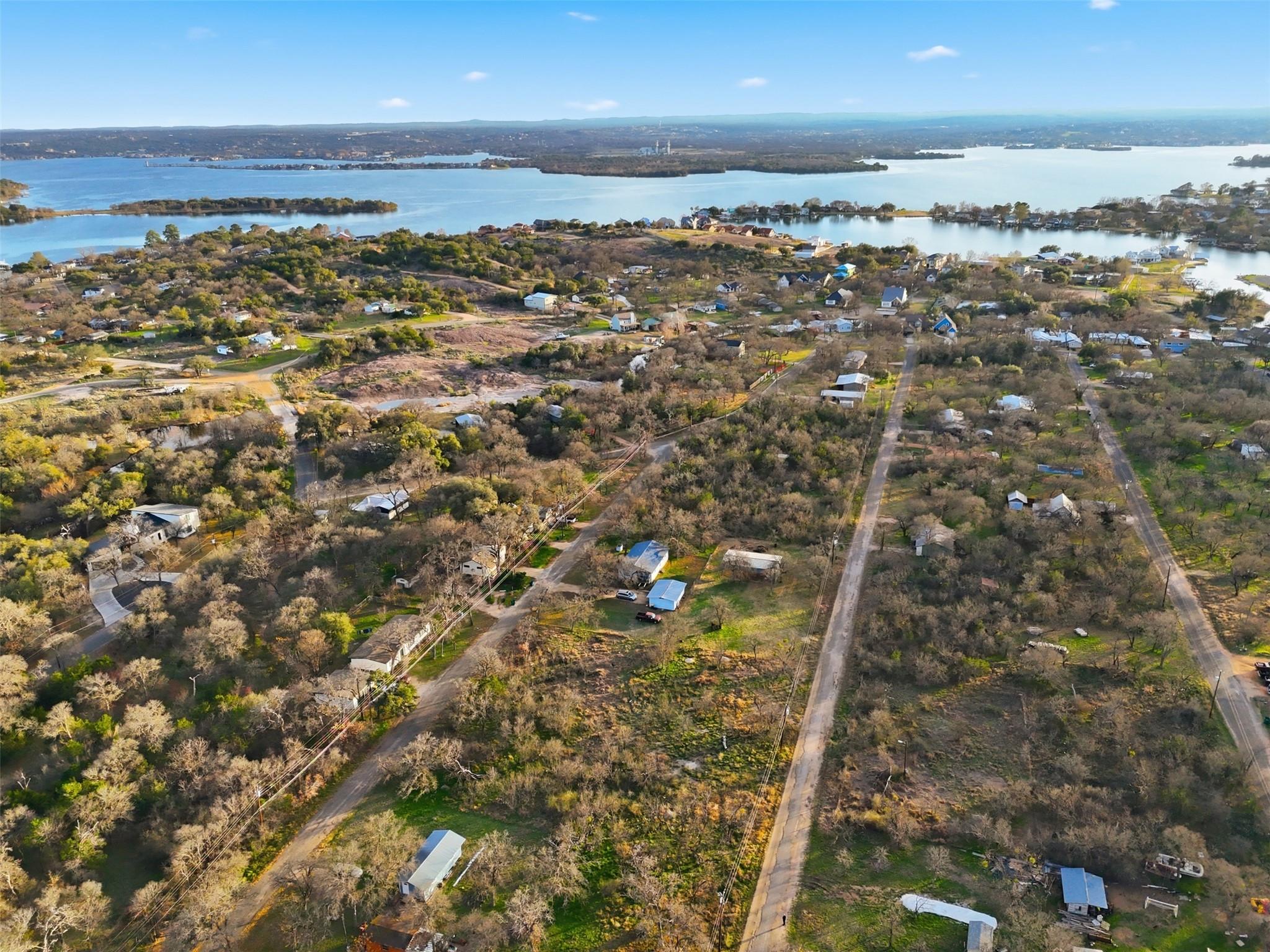 1304 Shady Forest Dr, Granite Shoals, TX 78654