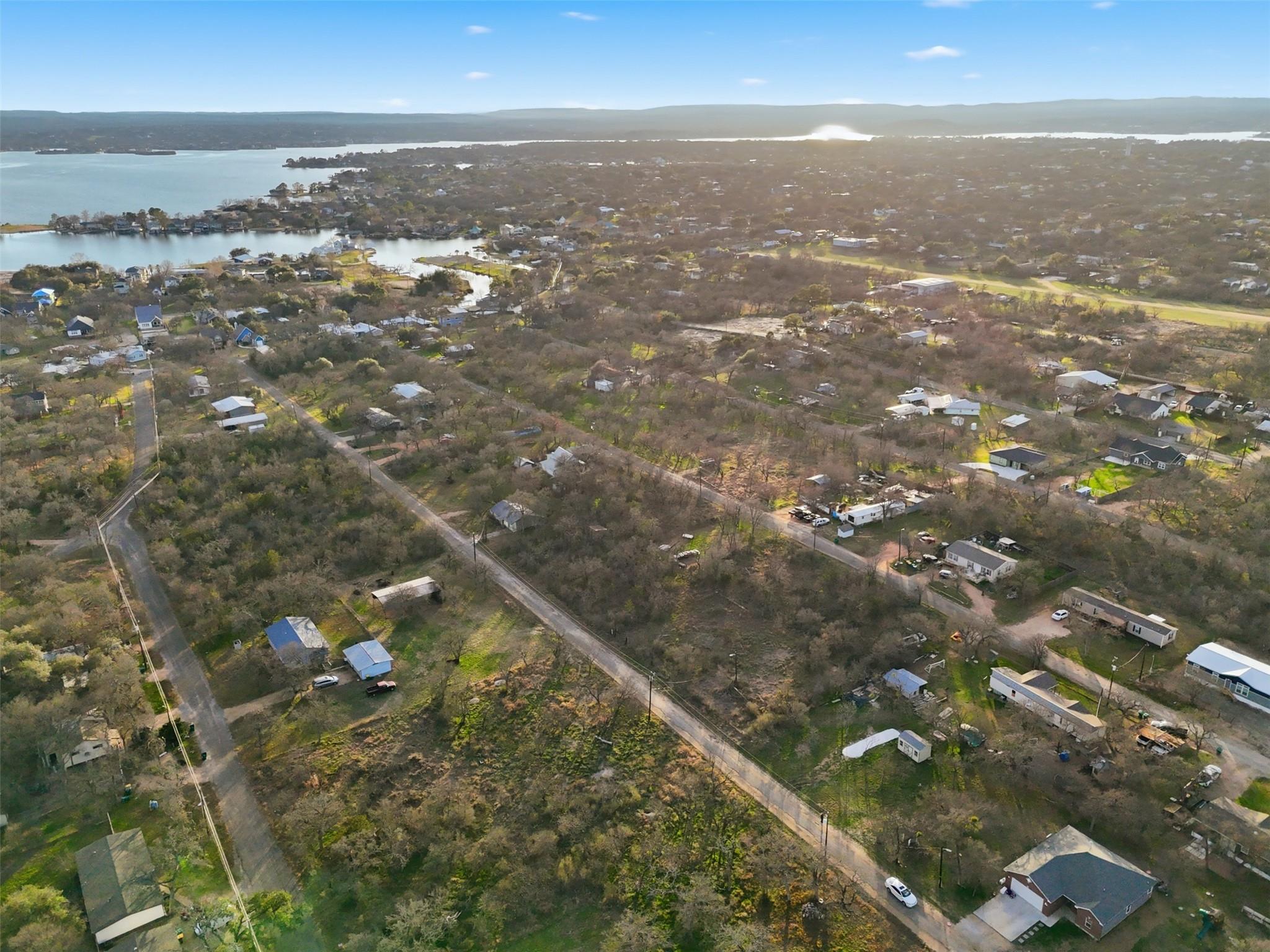 1304 Shady Forest Dr, Granite Shoals, TX 78654