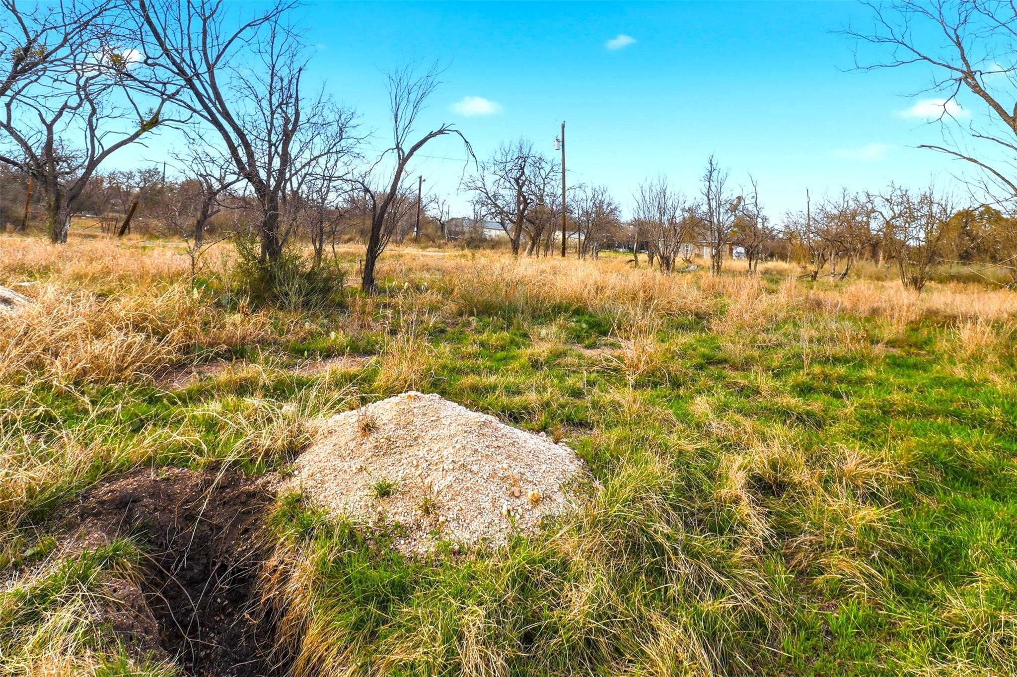 1304 Shady Forest Dr, Granite Shoals, TX 78654