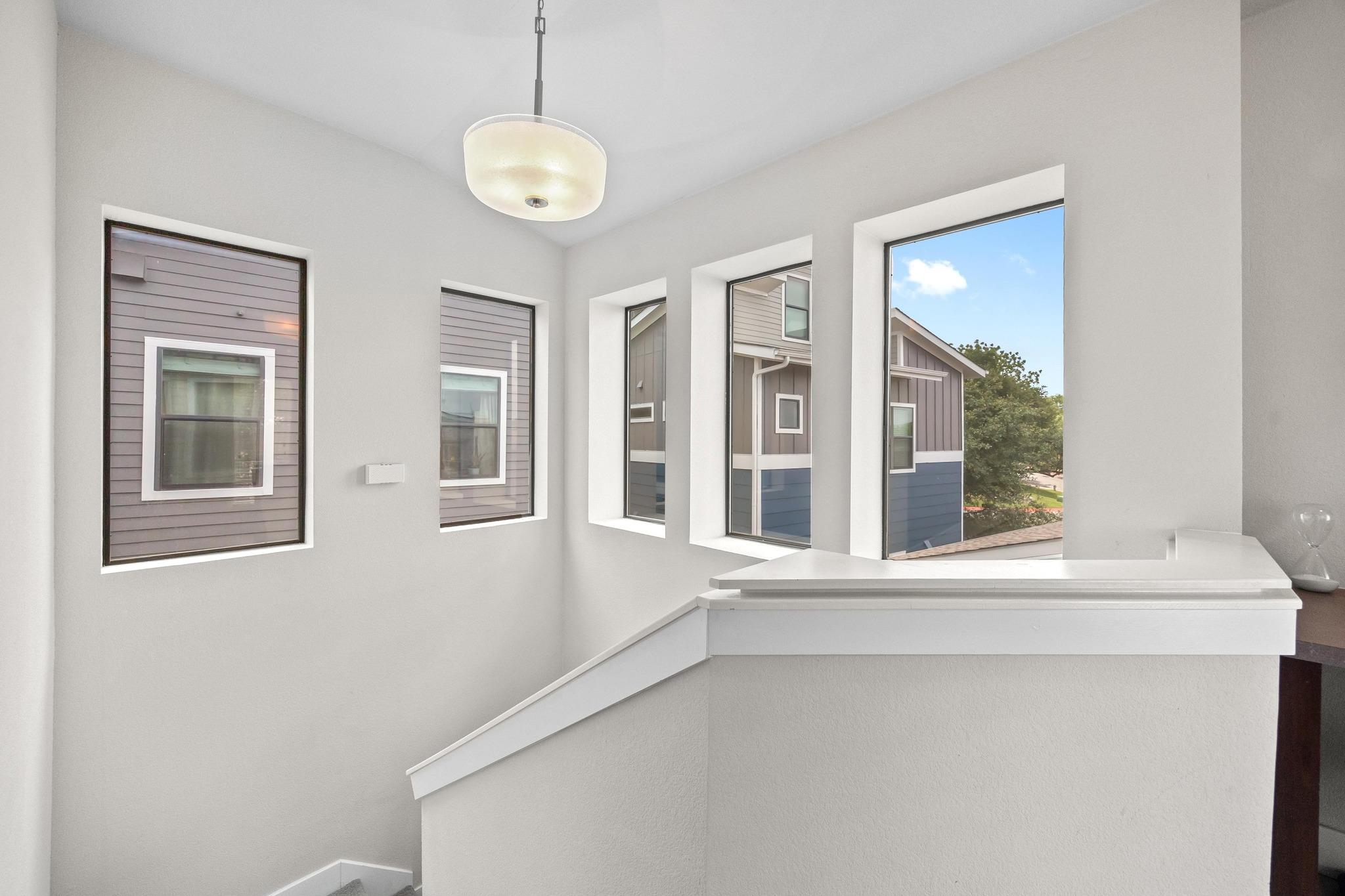 1921 Warely Ln # 250C, Austin, TX 78741