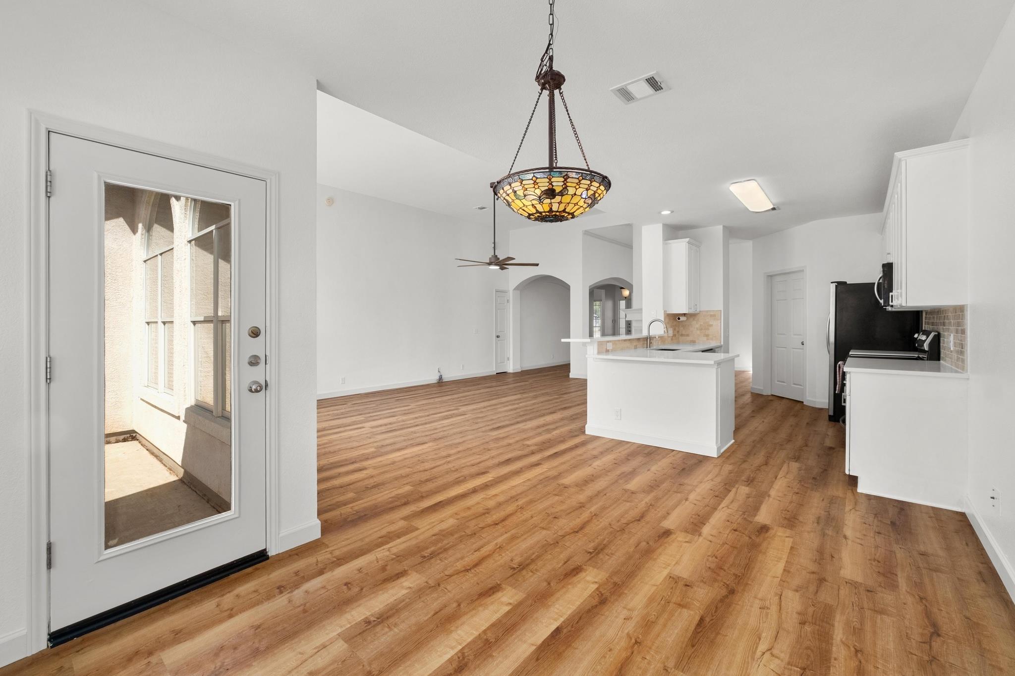 2630 Cascade Falls Dr, Austin, TX 78738