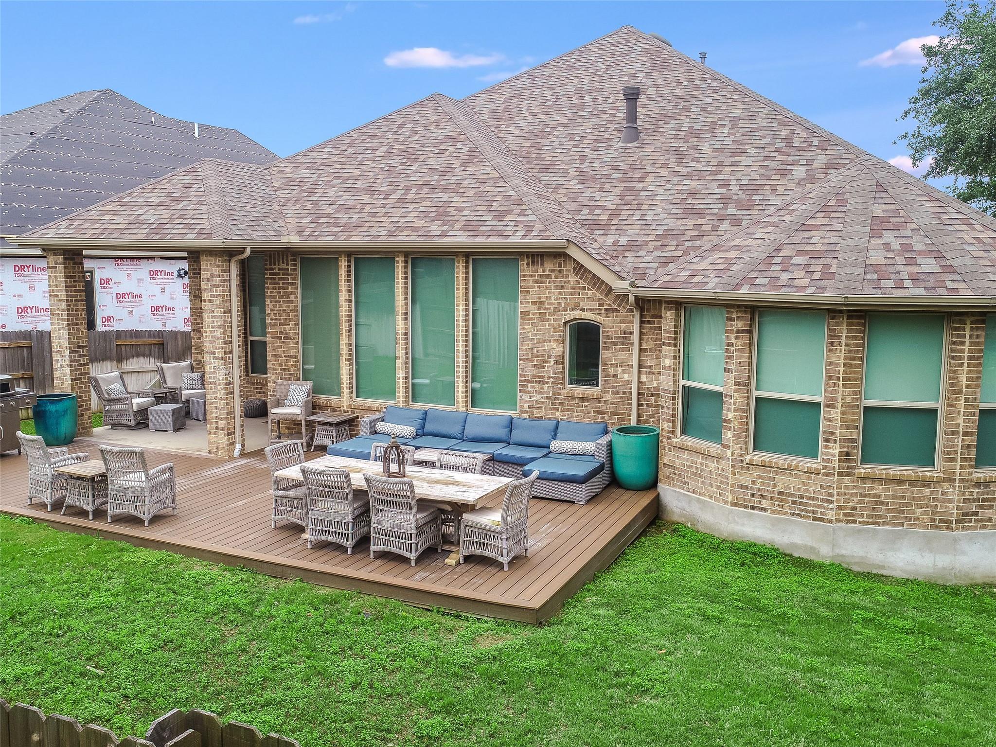 109 Quiet Oak Rd, San Marcos, TX 78666