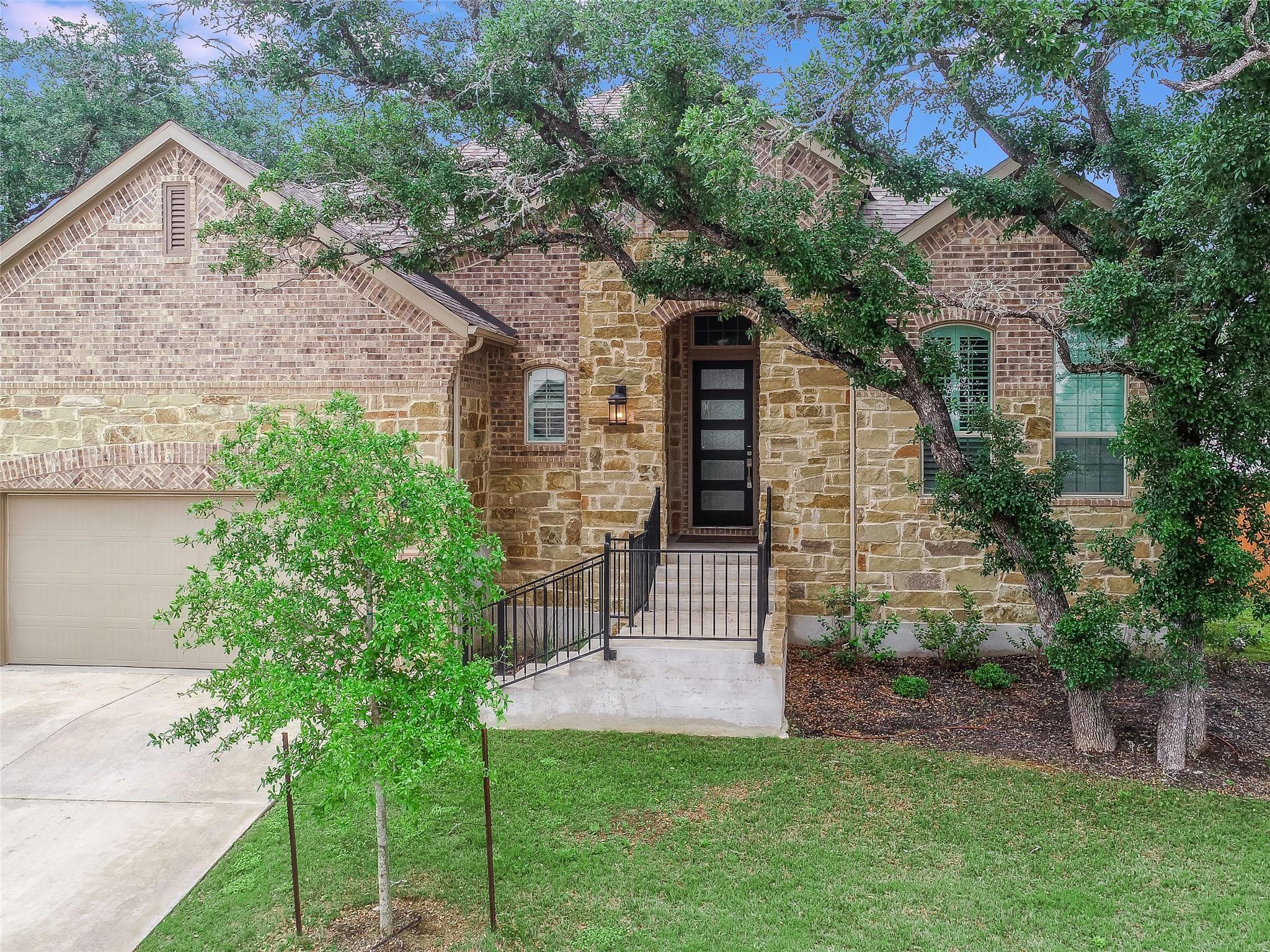 109 Quiet Oak Rd, San Marcos, TX 78666
