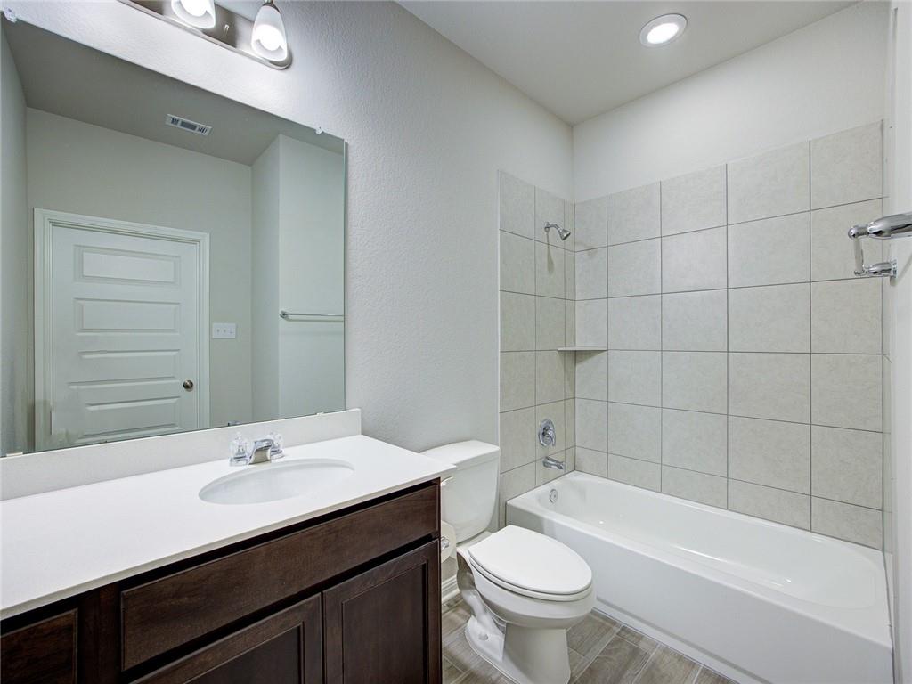 128 Drifter Ln, Jarrell, TX 76537