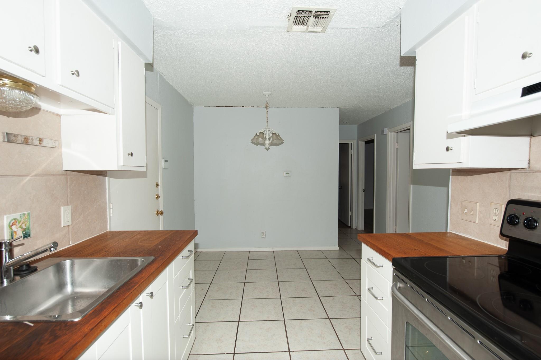 2527 Glen Springs Way, Austin, TX 78741