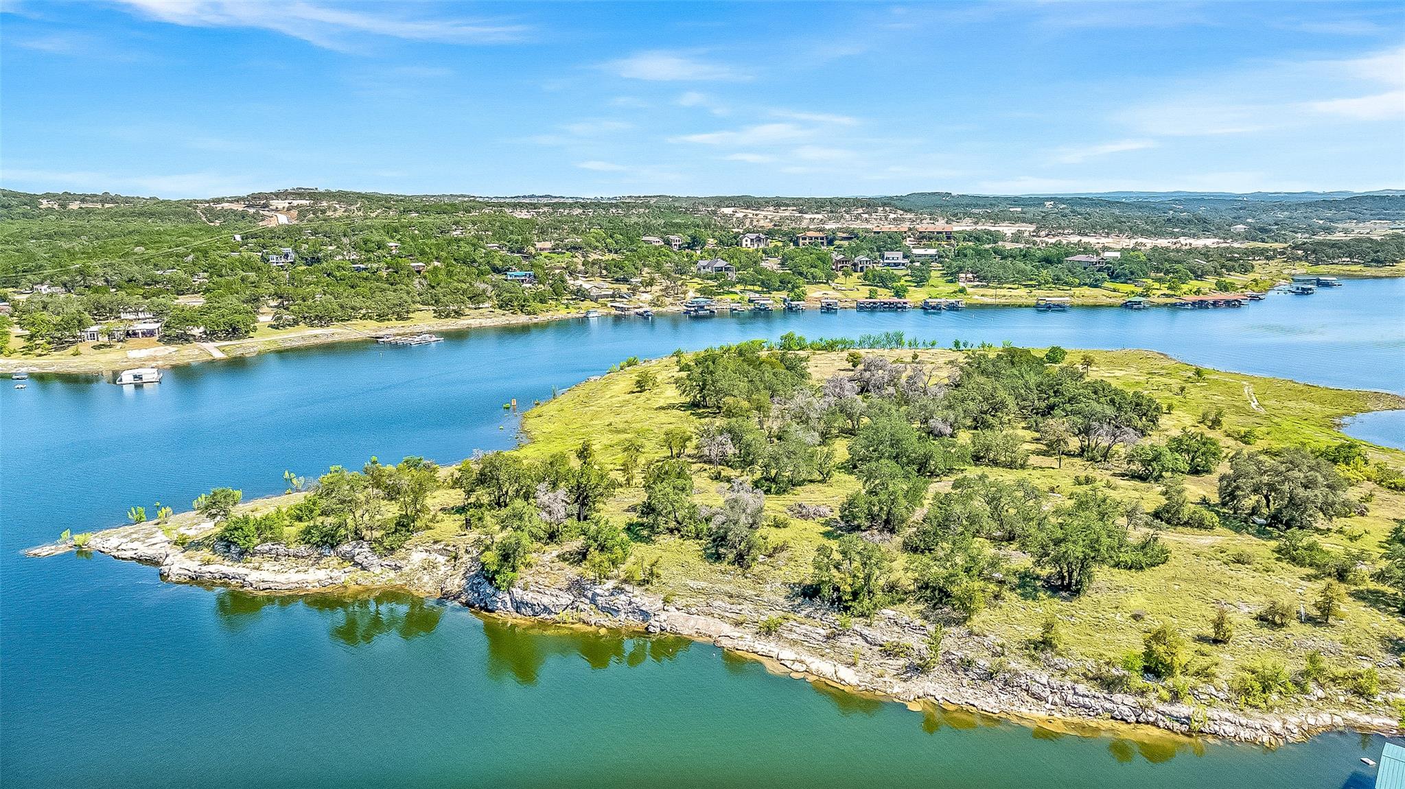 19813 Lakehurst Loop, Spicewood, TX 78669