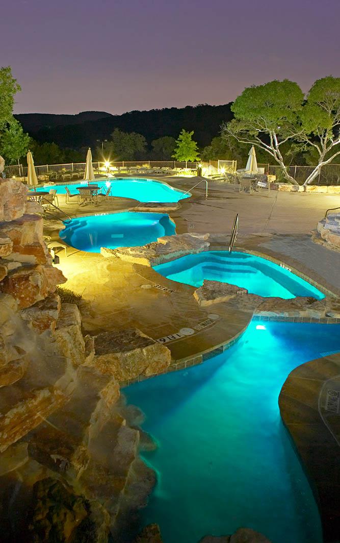 17712 Regatta View Dr, Jonestown, TX 78645