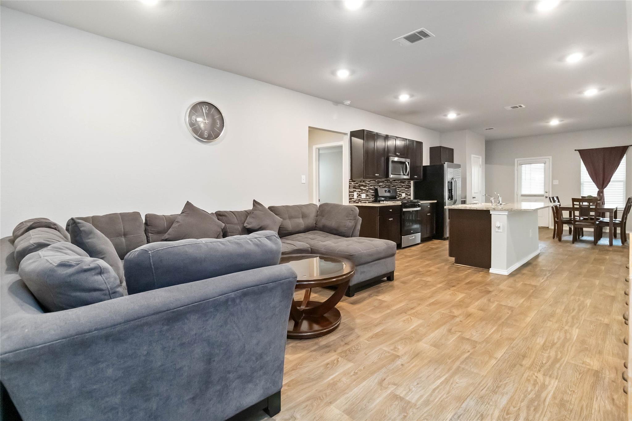 2845 Wolfcreek, New Braunfels, TX 78130