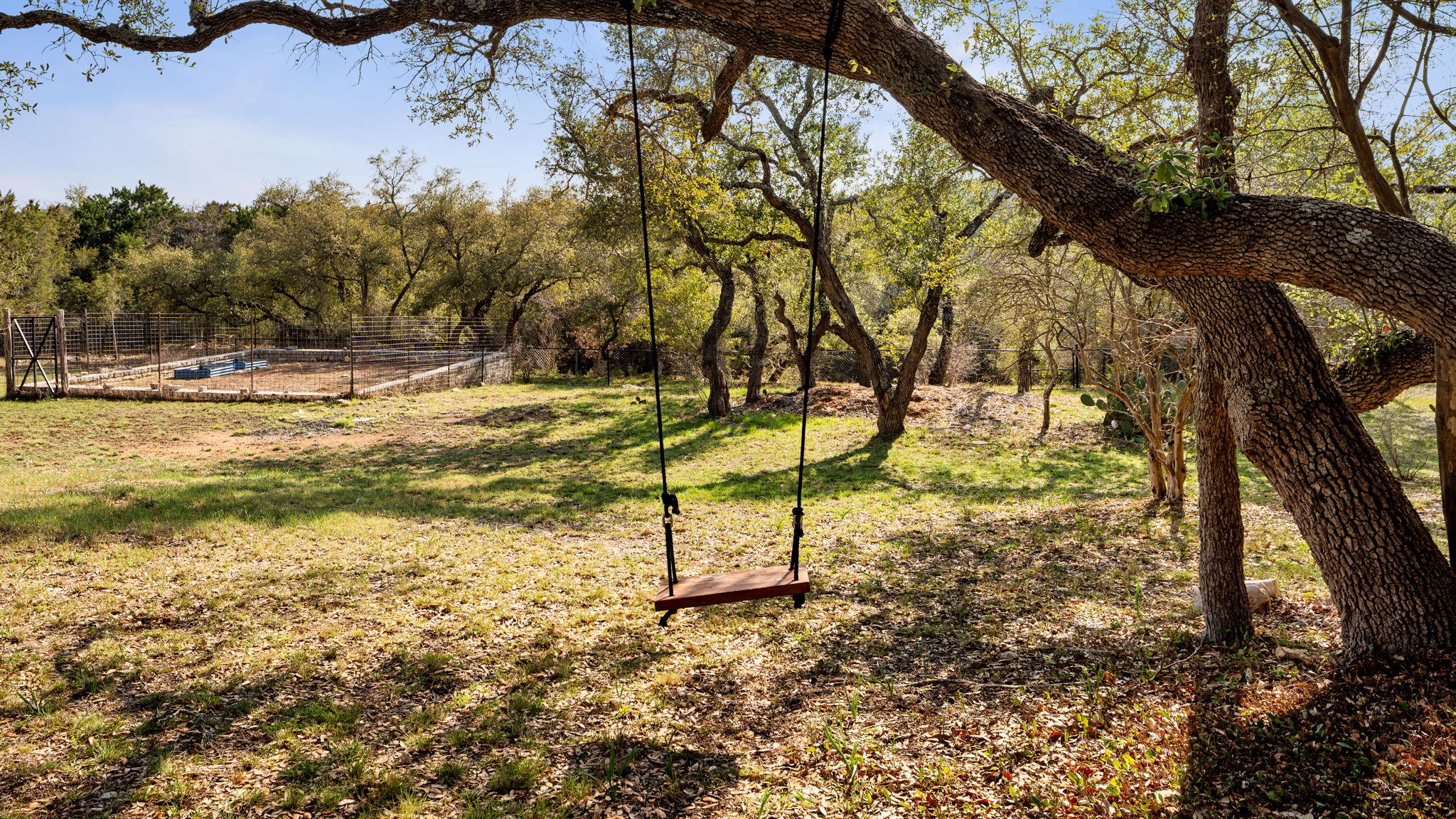 12404 Triple Creek Dr, Dripping Springs, TX 78620