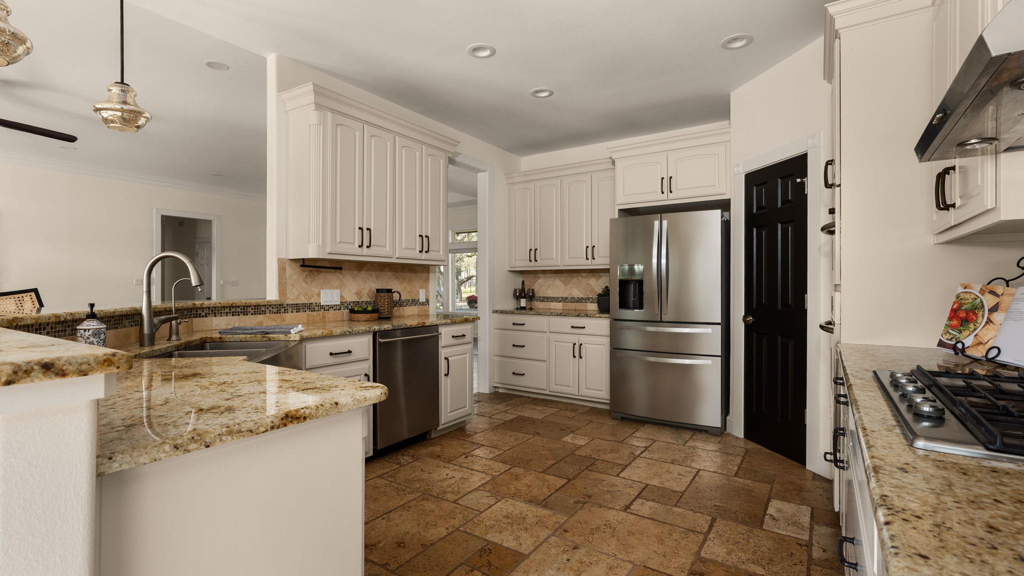 12404 Triple Creek Dr, Dripping Springs, TX 78620