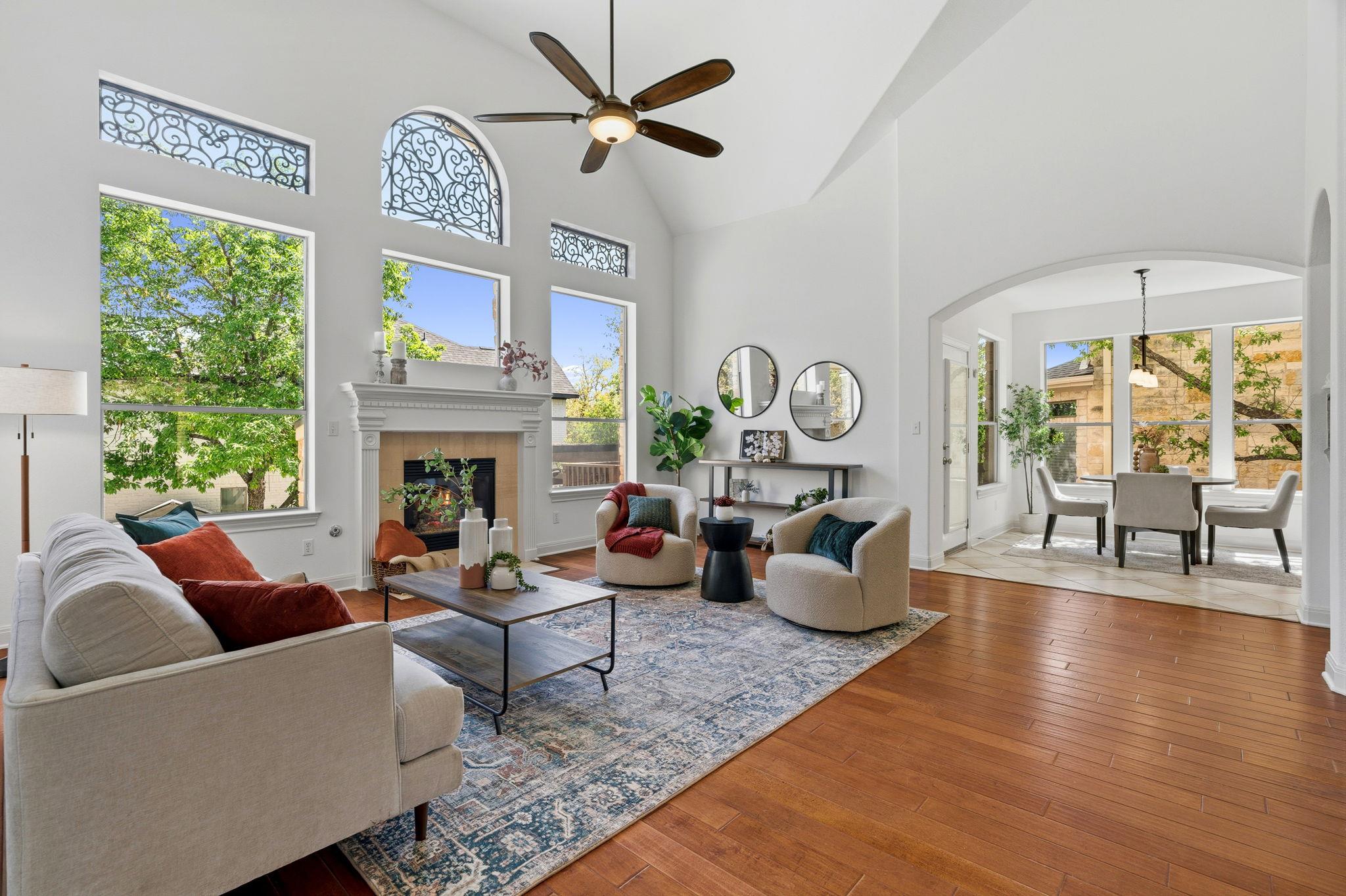 7604 Menler Dr, Austin, TX 78735