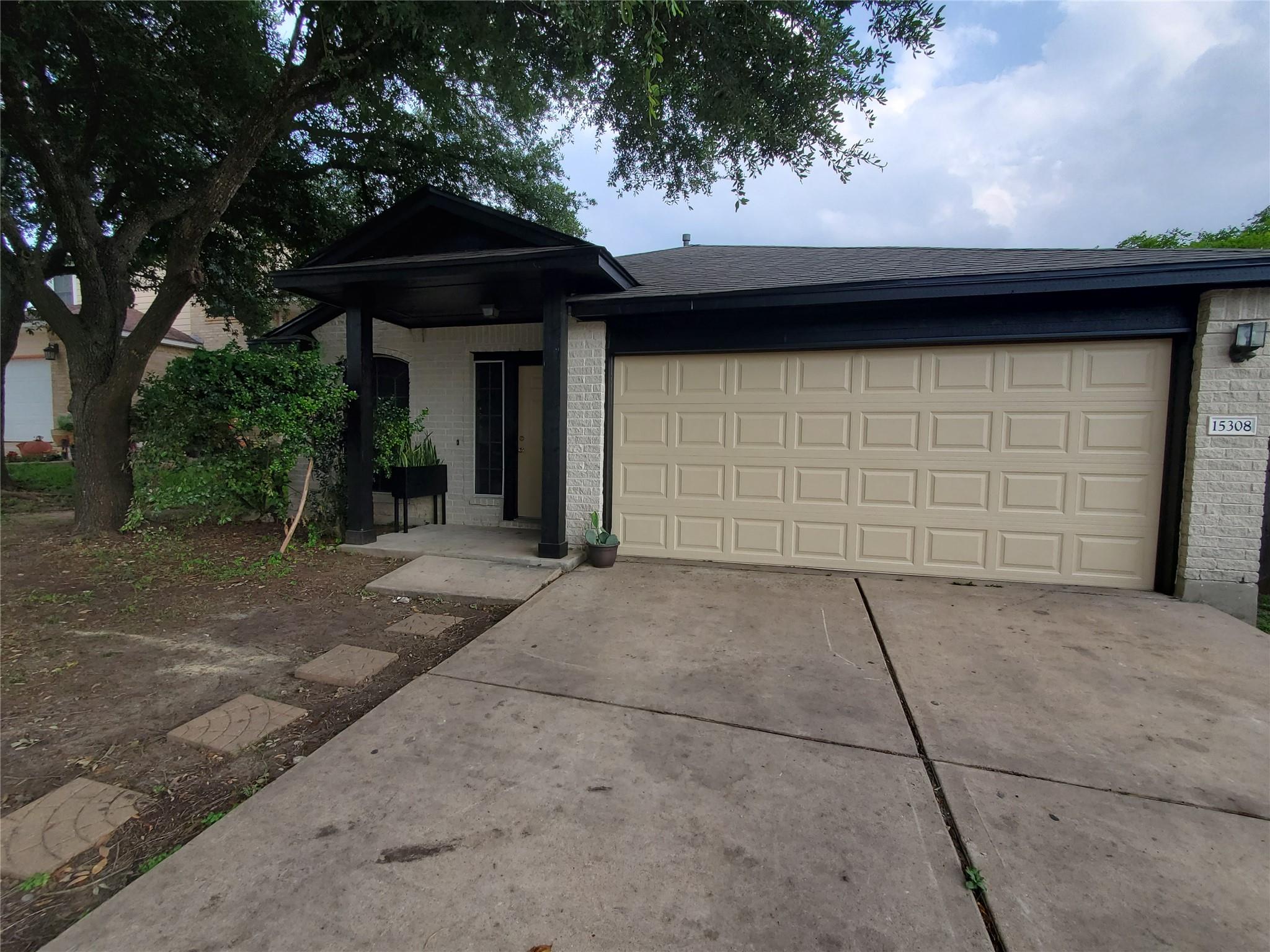 15308 Sarahs Creek Dr, Pflugerville, TX 78660