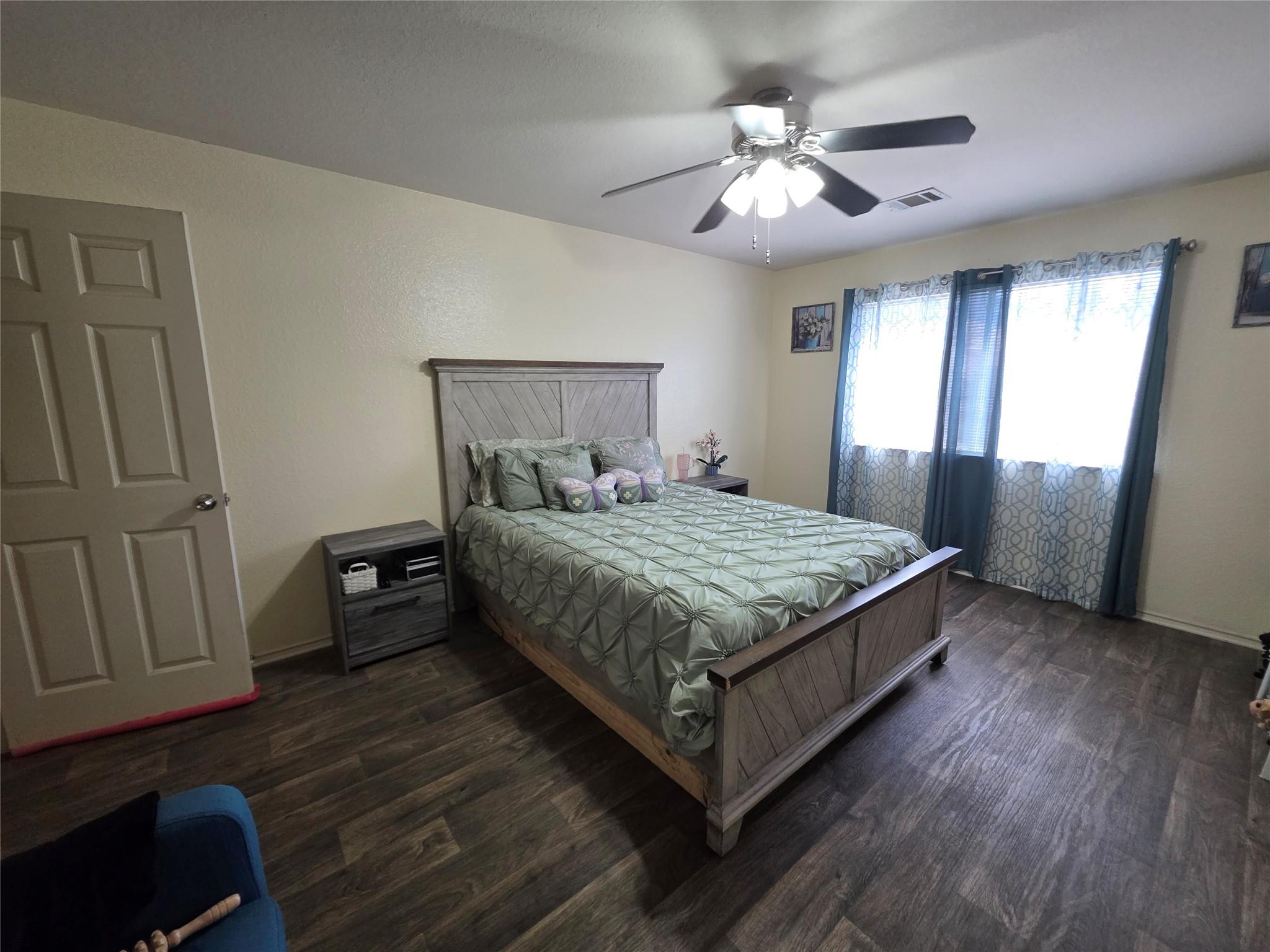 15308 Sarahs Creek Dr, Pflugerville, TX 78660