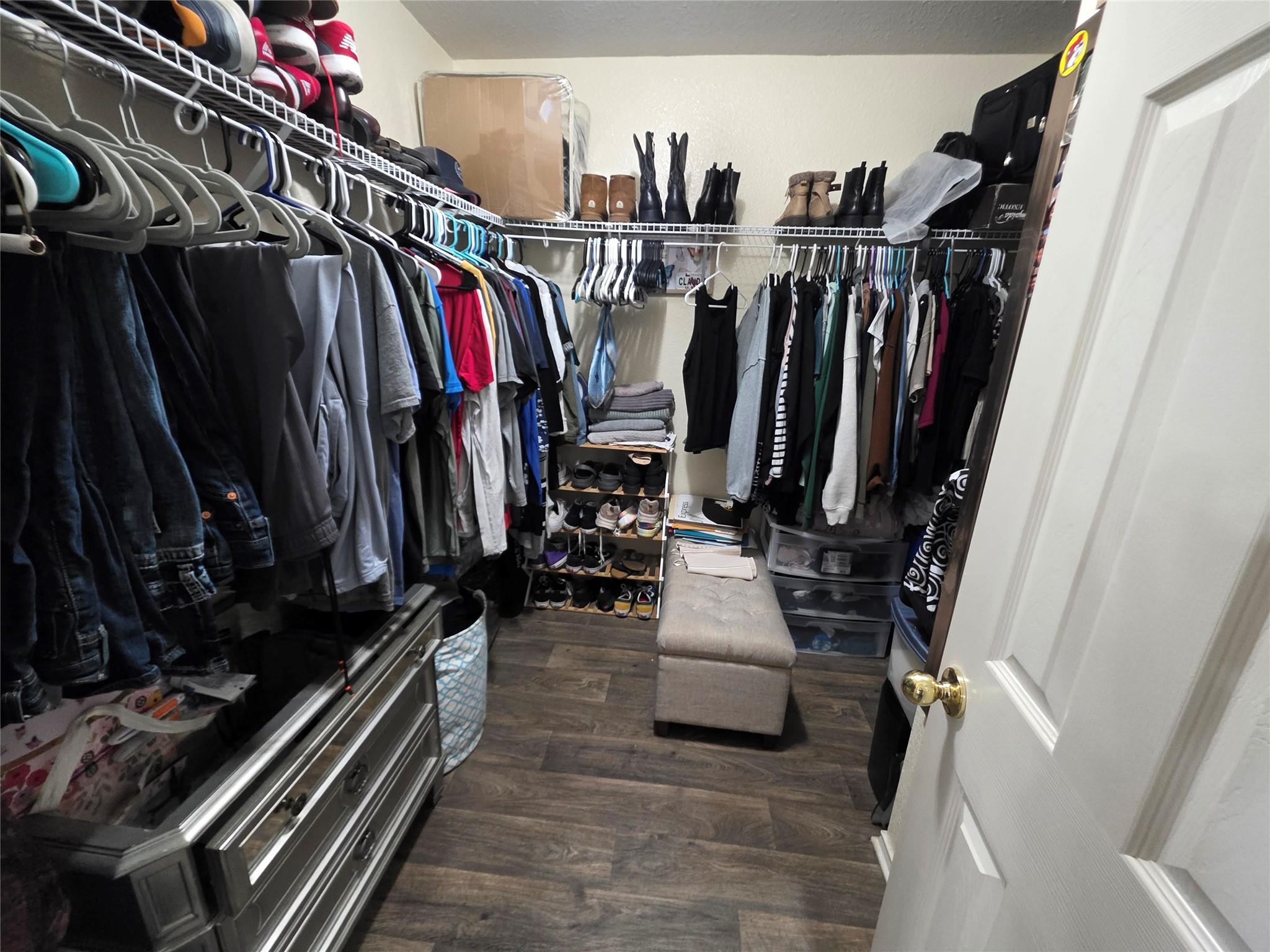 15308 Sarahs Creek Dr, Pflugerville, TX 78660