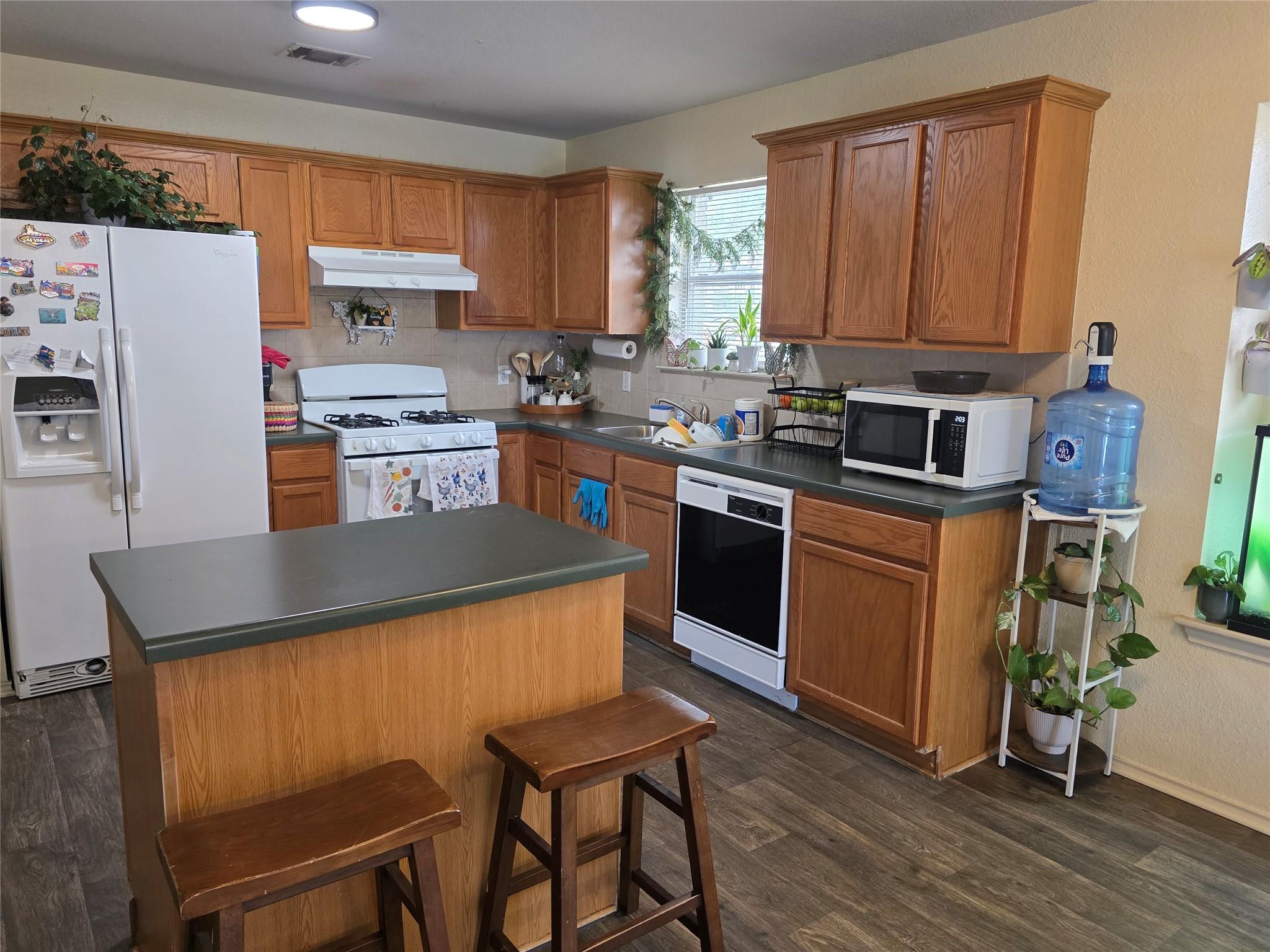 15308 Sarahs Creek Dr, Pflugerville, TX 78660