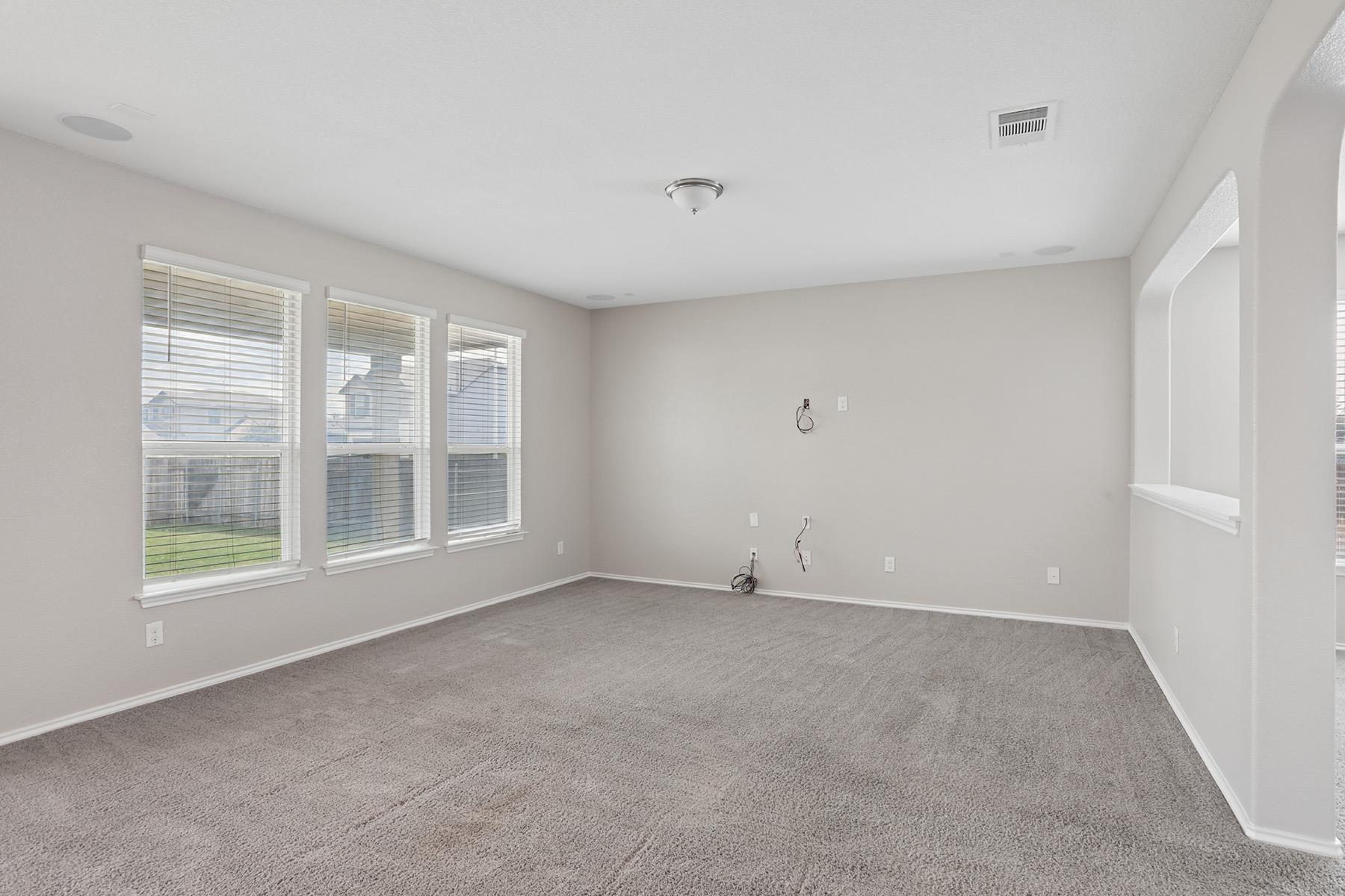 13717 Abraham Lincoln St, Manor, TX 78653