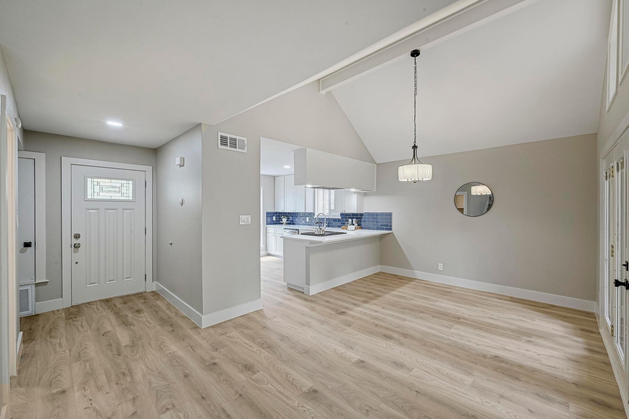 6004 Shadow Valley Cv # B, Austin, TX 78731