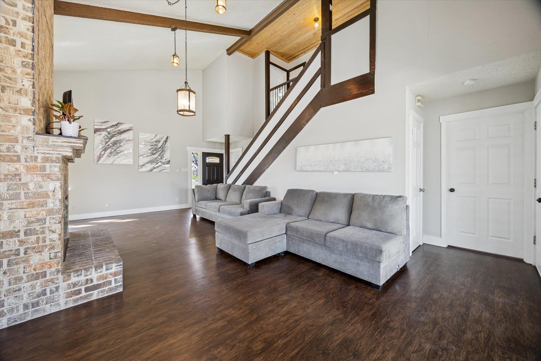 217 W Mockingbird Ln, Harker Heights, TX 76548