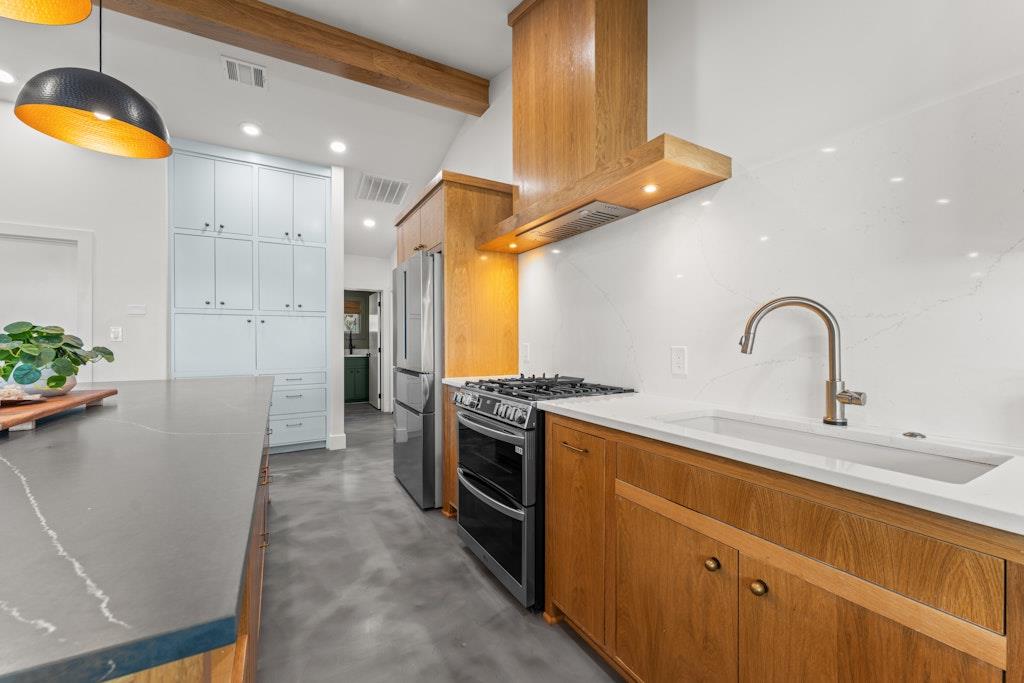 503 Arrowhead Point Rd, Belton, TX 76513