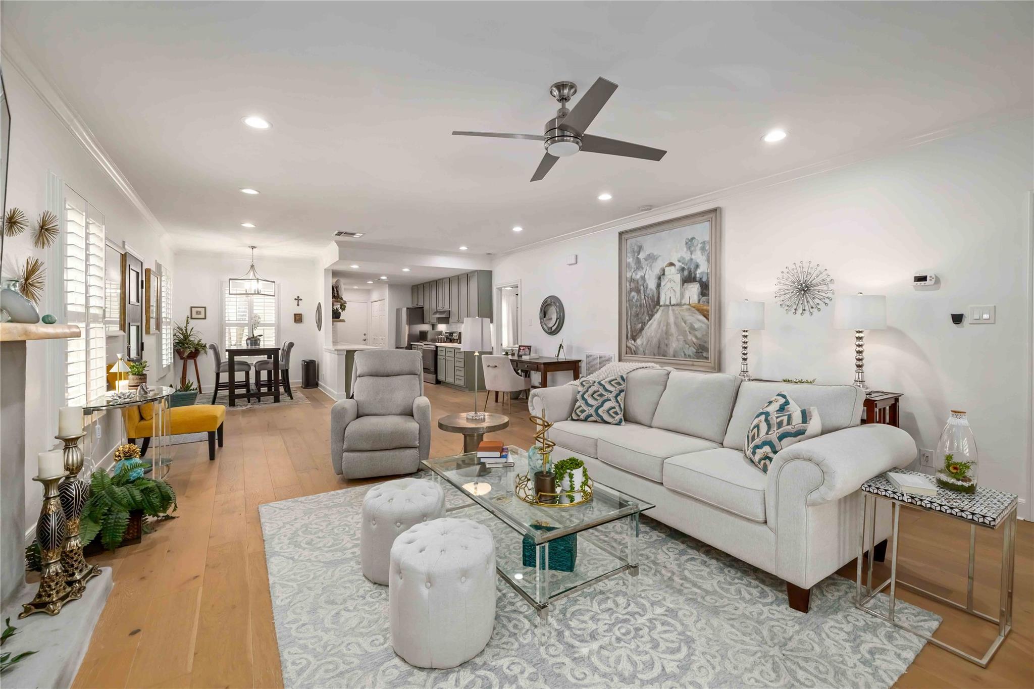 28 Tournament Way # F-26, The Hills, TX 78738