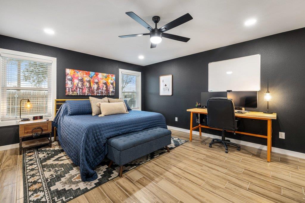 4006 Kings Canyon Dr, Taylor, TX 76574