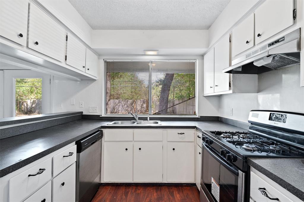 12215 Old Stage Trl, Austin, TX 78750