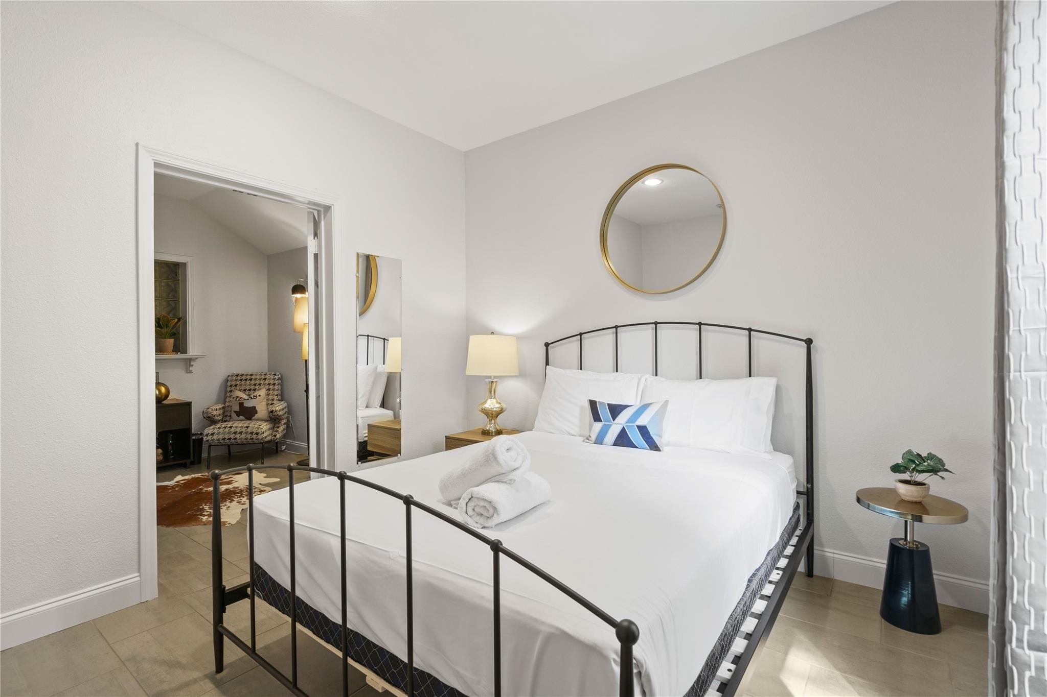 2106 Kenwood Ave, Austin, TX 78704