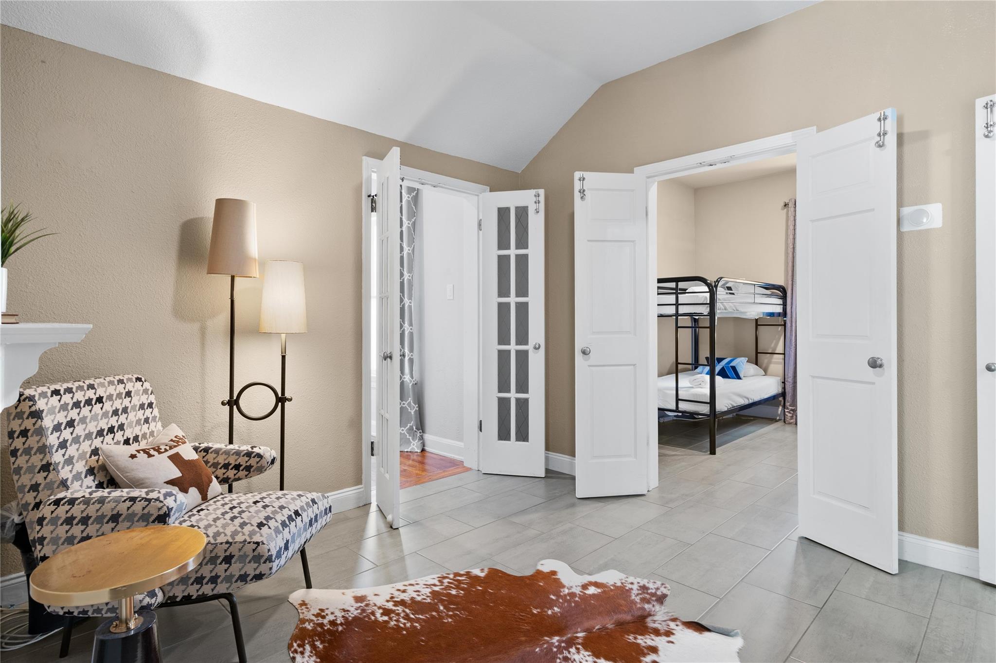 2106 Kenwood Ave, Austin, TX 78704