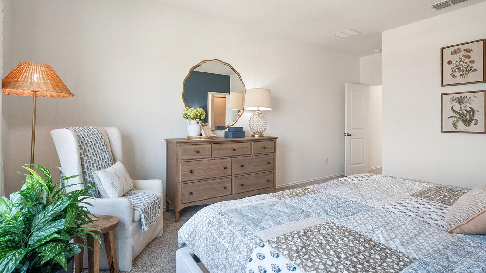 300 CONSTANZA Trl, Bastrop, TX 78602