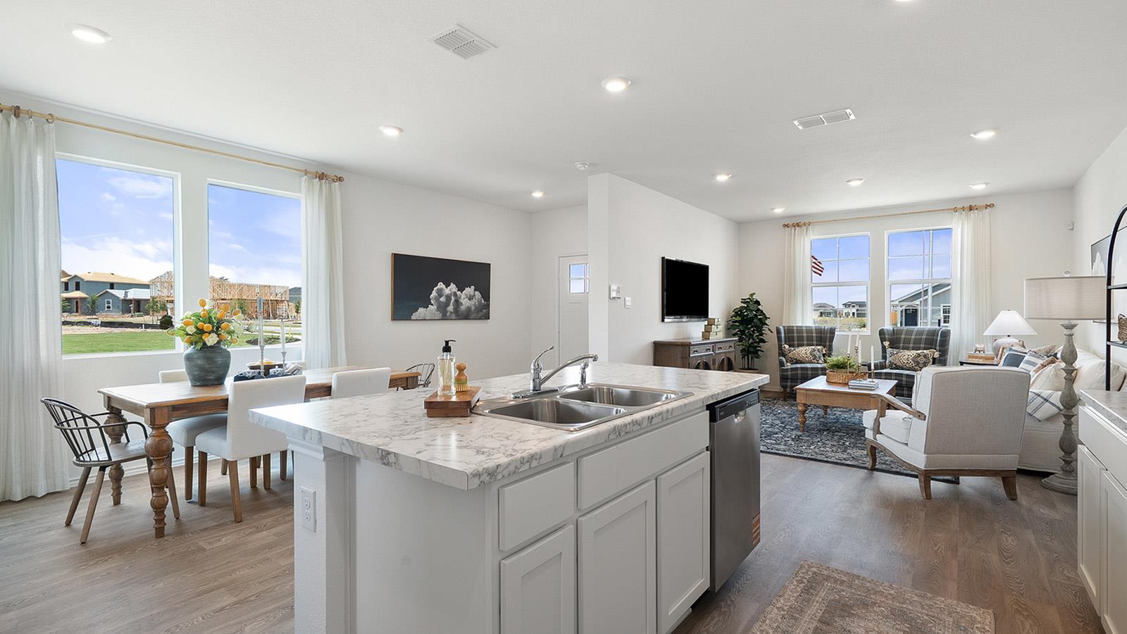 300 CONSTANZA Trl, Bastrop, TX 78602