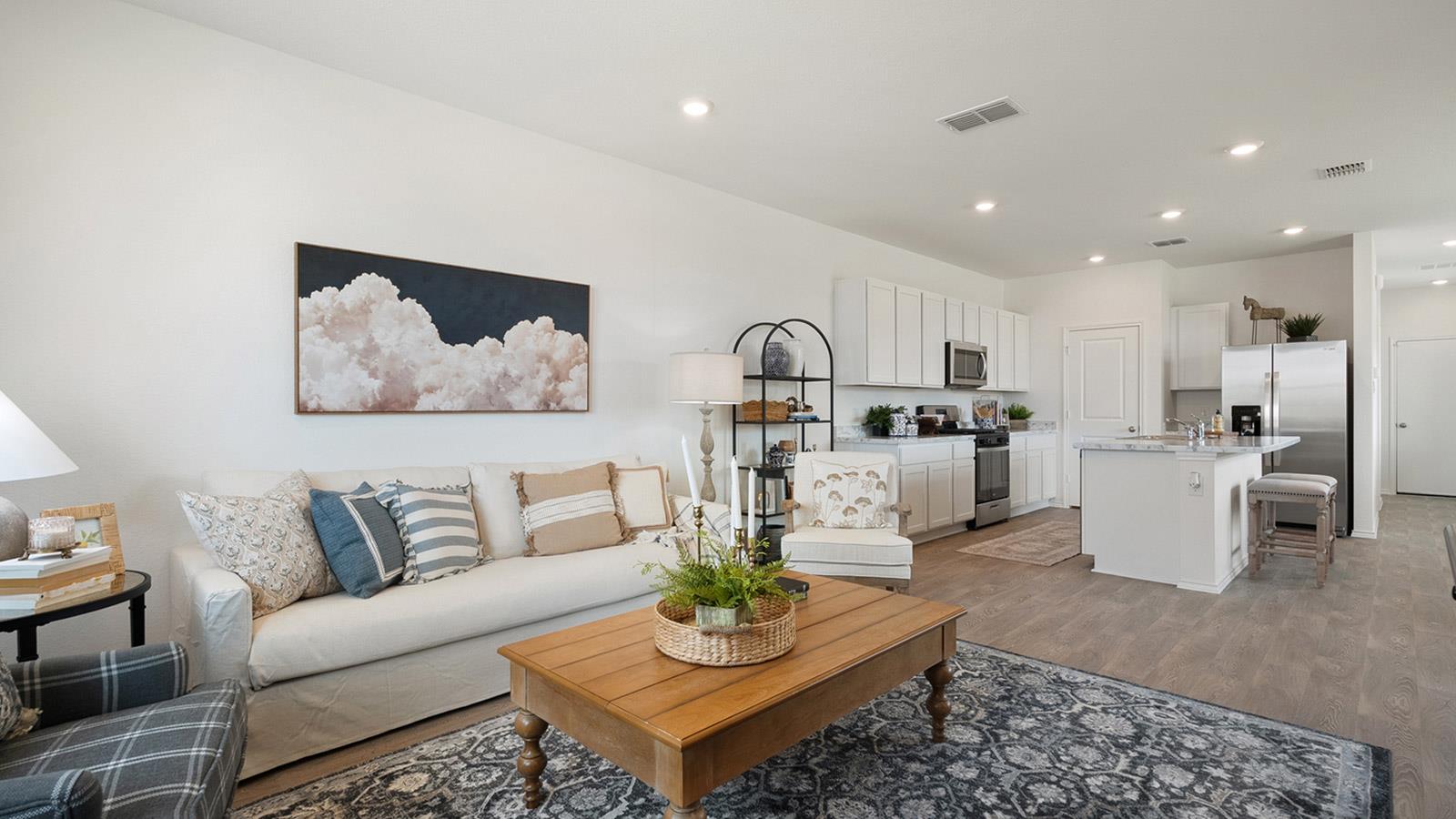 300 CONSTANZA Trl, Bastrop, TX 78602