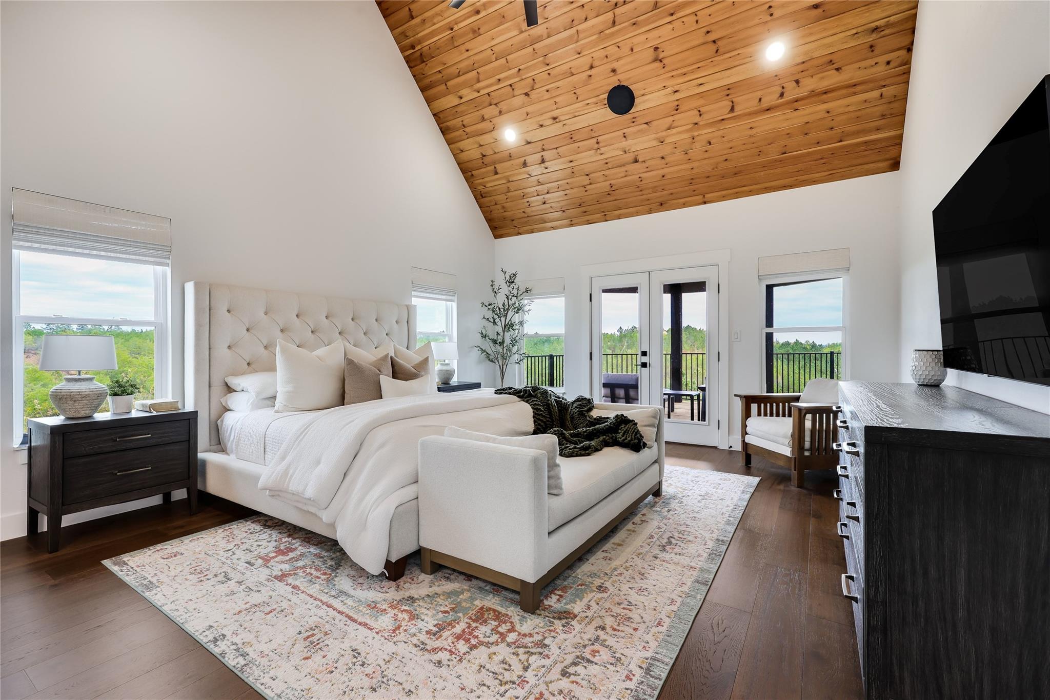 169 Tall Forest Dr, Bastrop, TX 78602