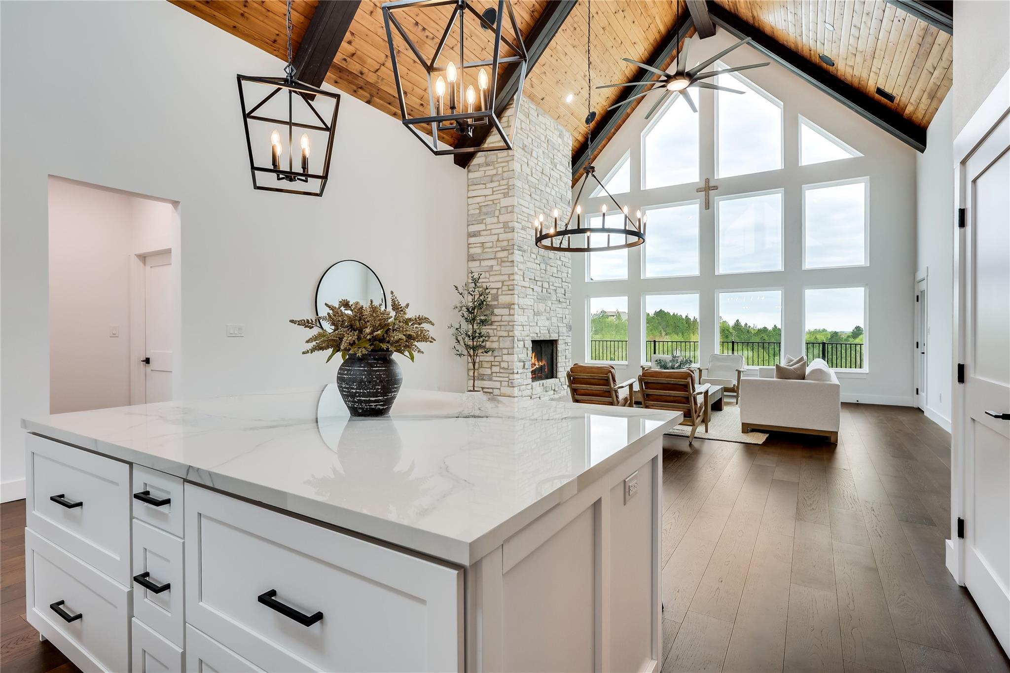 169 Tall Forest Dr, Bastrop, TX 78602