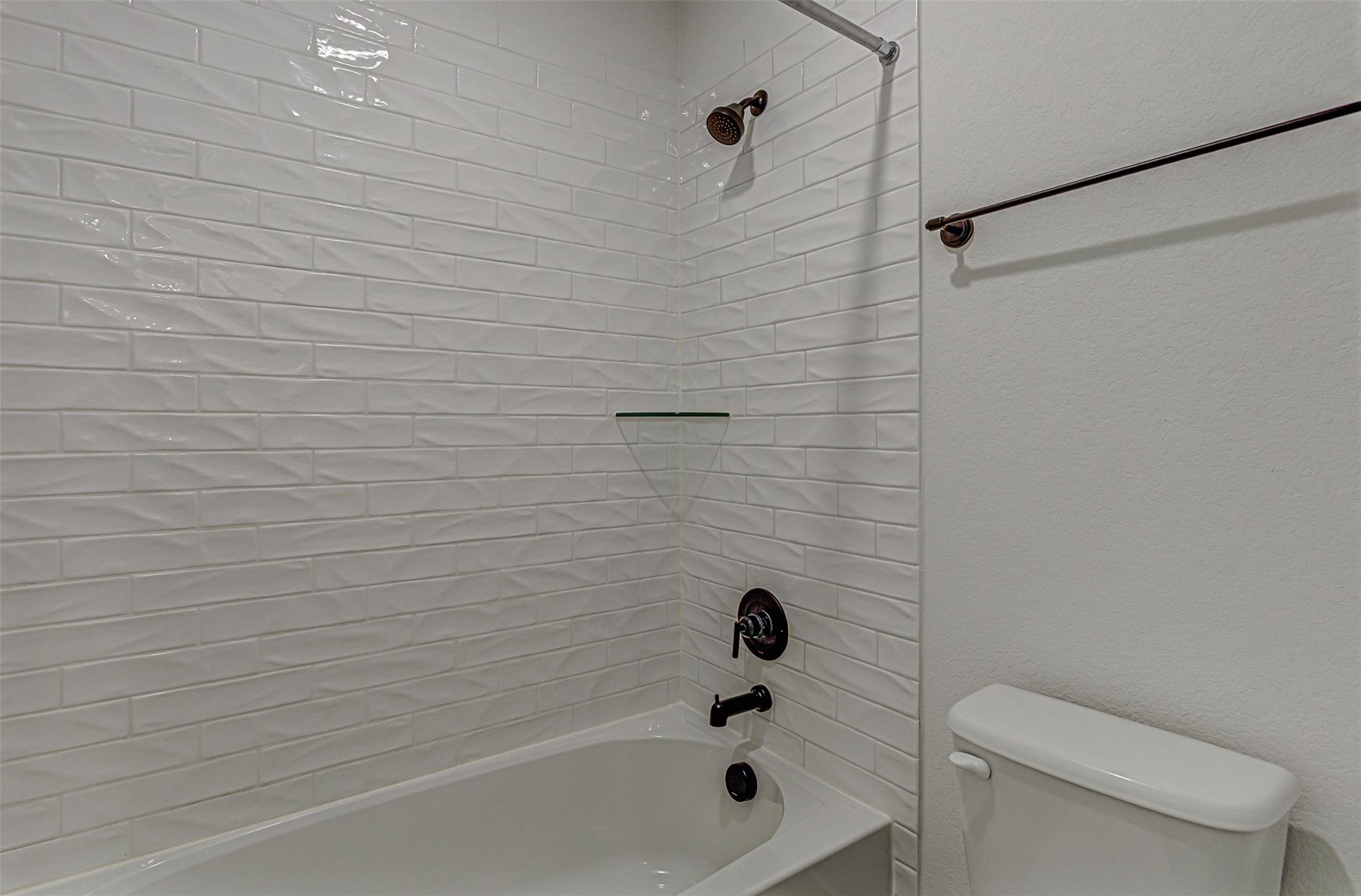 912 Rock Daisy Trl, Hutto, TX 78634