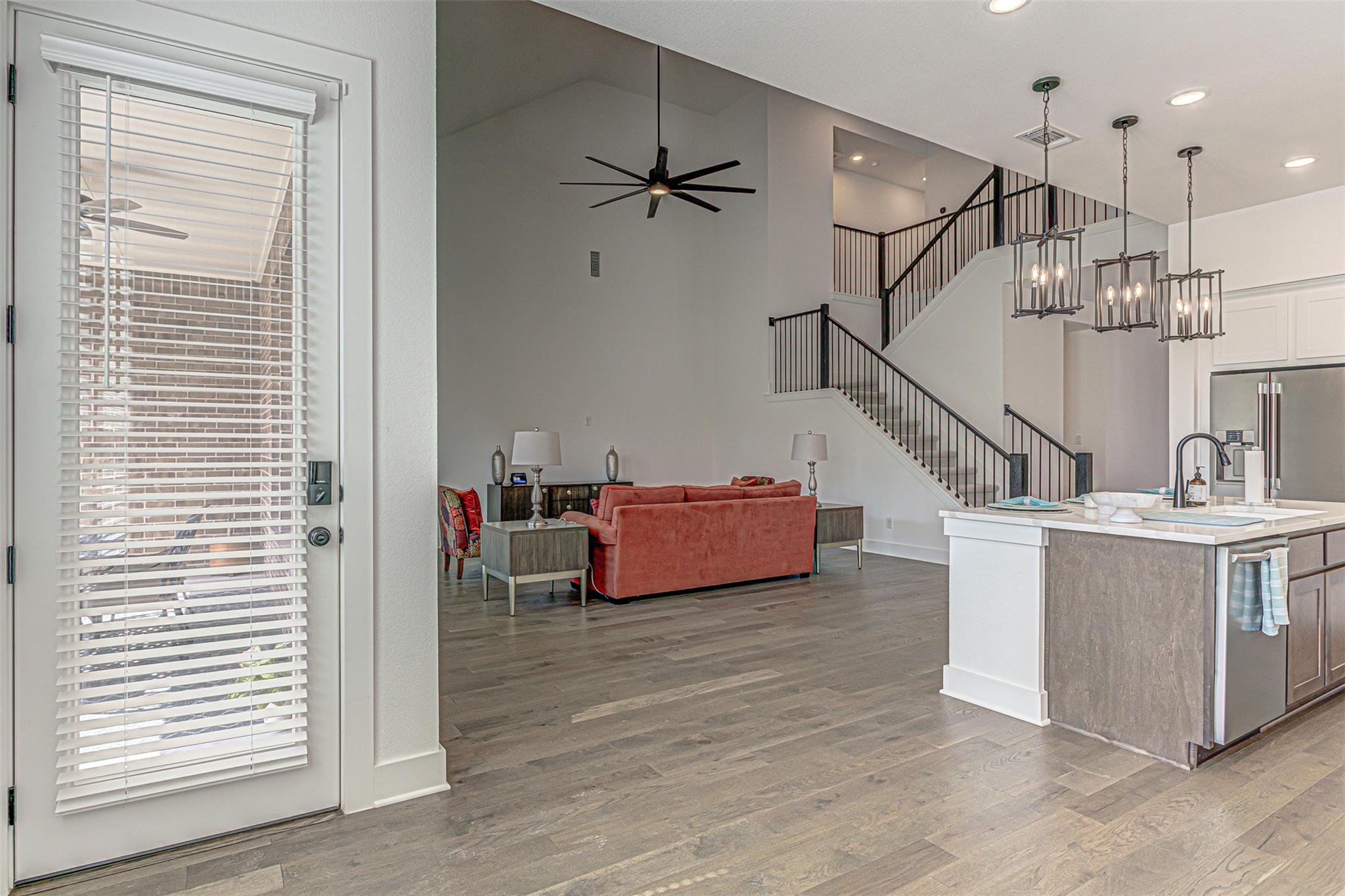 912 Rock Daisy Trl, Hutto, TX 78634