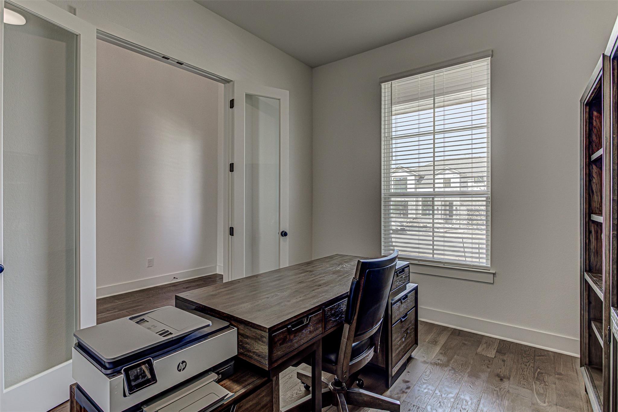 912 Rock Daisy Trl, Hutto, TX 78634