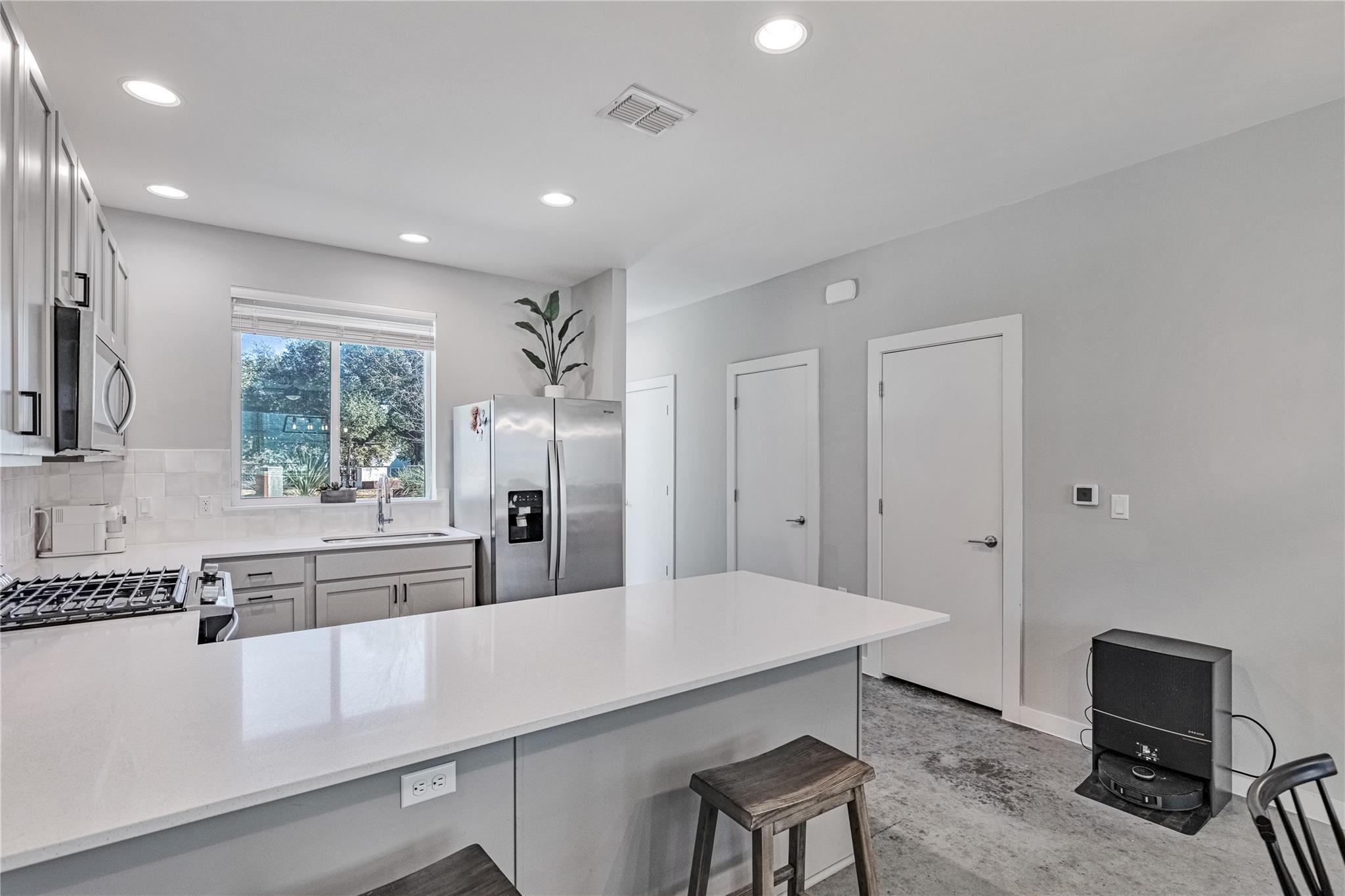 801 N Bluff Dr # 50, Austin, TX 78745