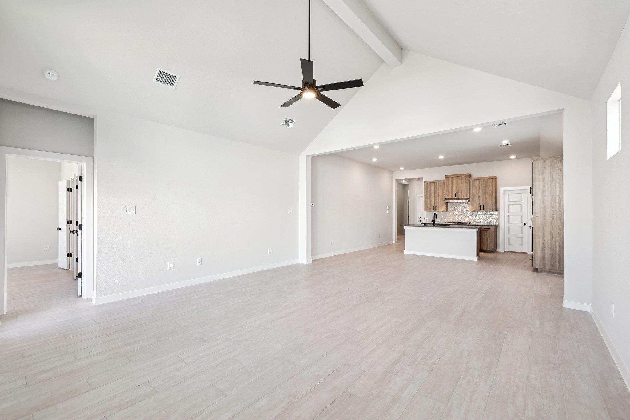 516 Jane Long Dr, San Marcos, TX 78666