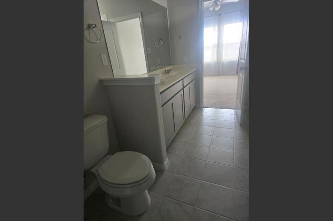 17633 Shafer Dr, Pflugerville, TX 78660