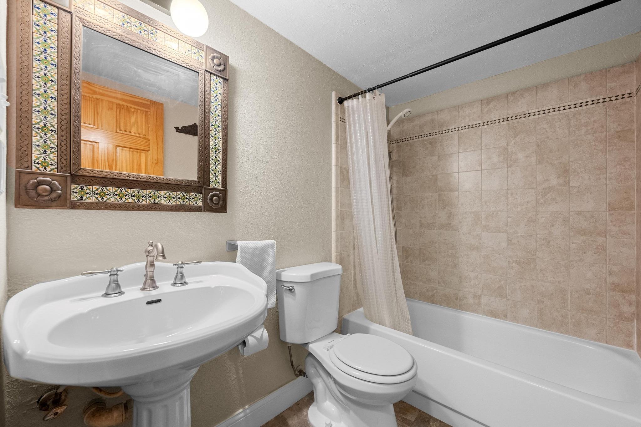 6110 Gardenridge Holw, Austin, TX 78750