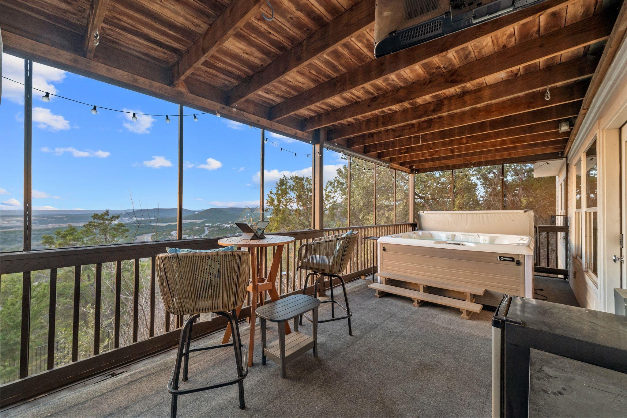 8414 Bronco Buster Trl, Lago Vista, TX 78645