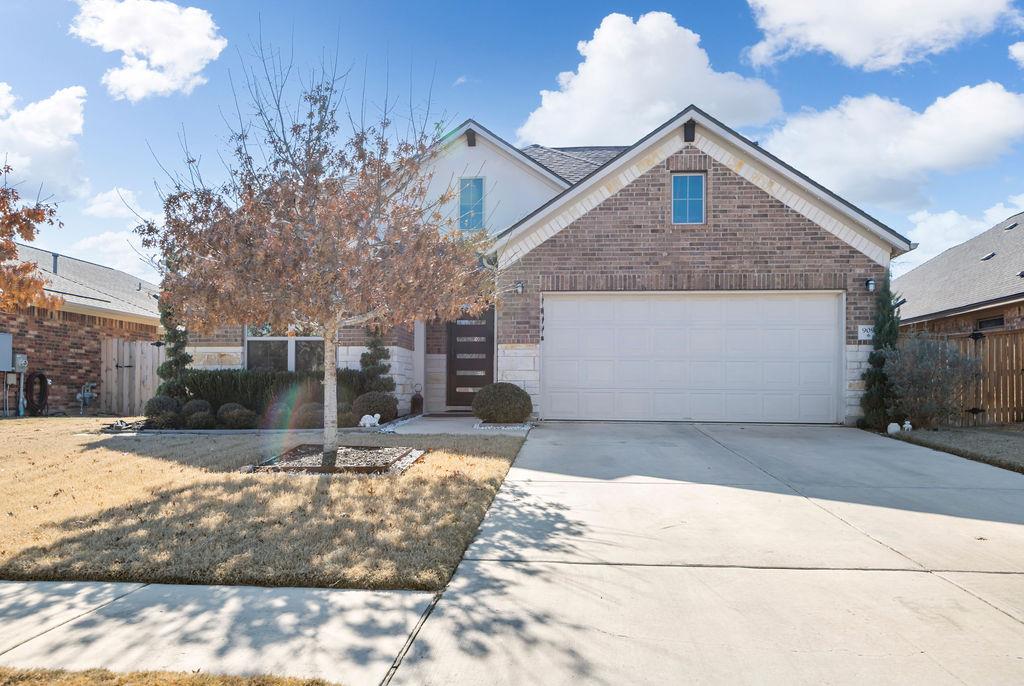 909 Zacarias Dr, Leander, TX 78641