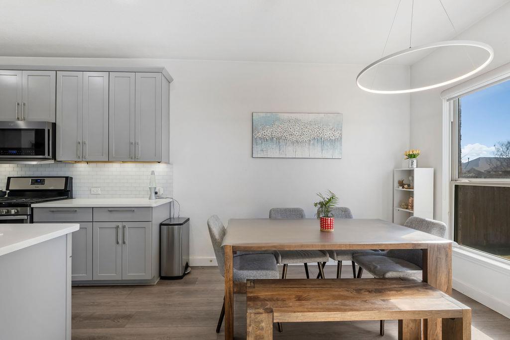 909 Zacarias Dr, Leander, TX 78641