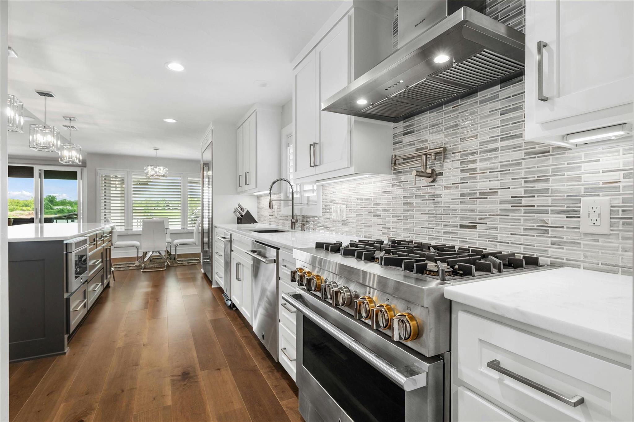 202 Mesquite Dr, Kingsland, TX 78639