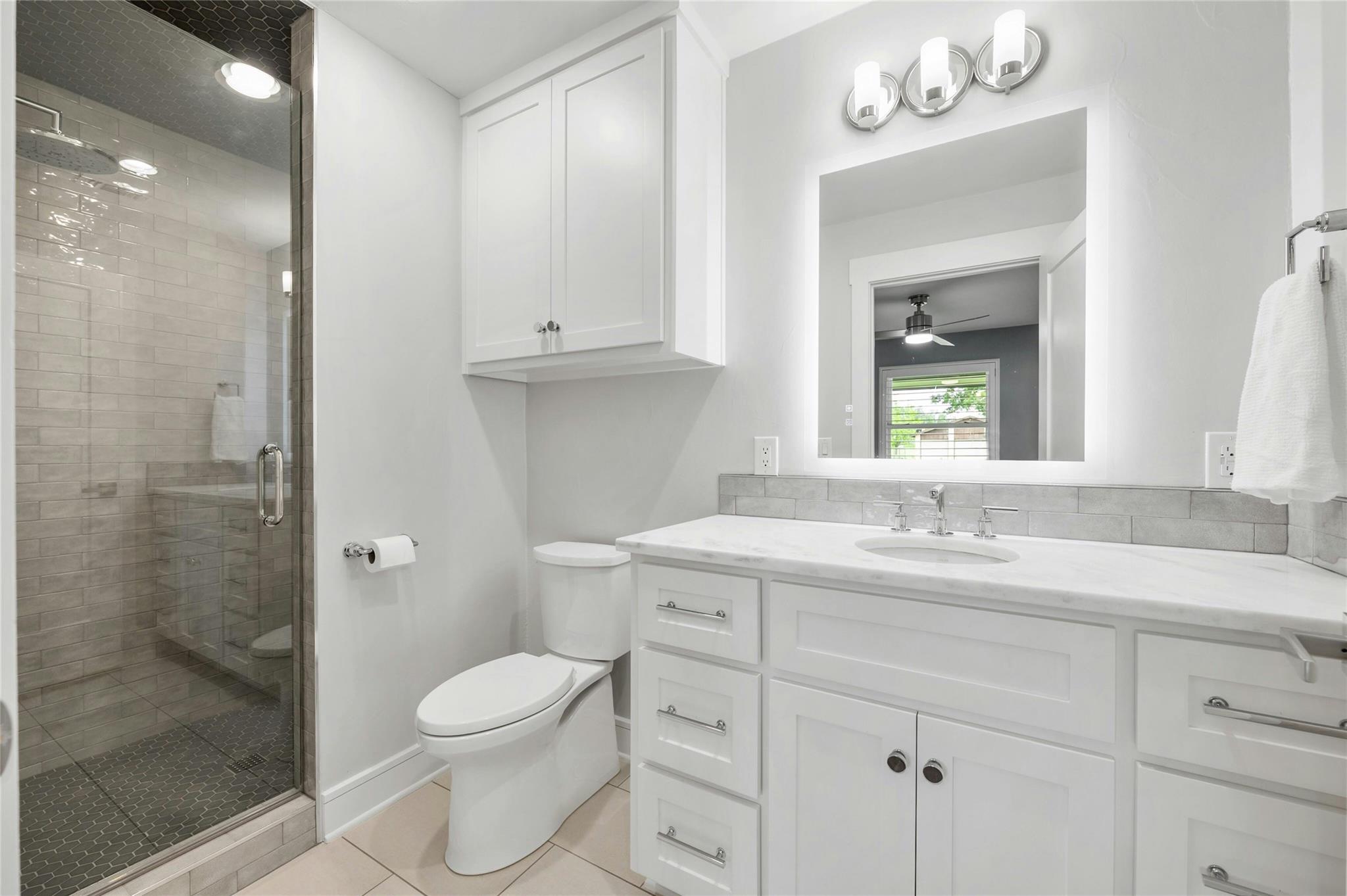 202 Mesquite Dr, Kingsland, TX 78639