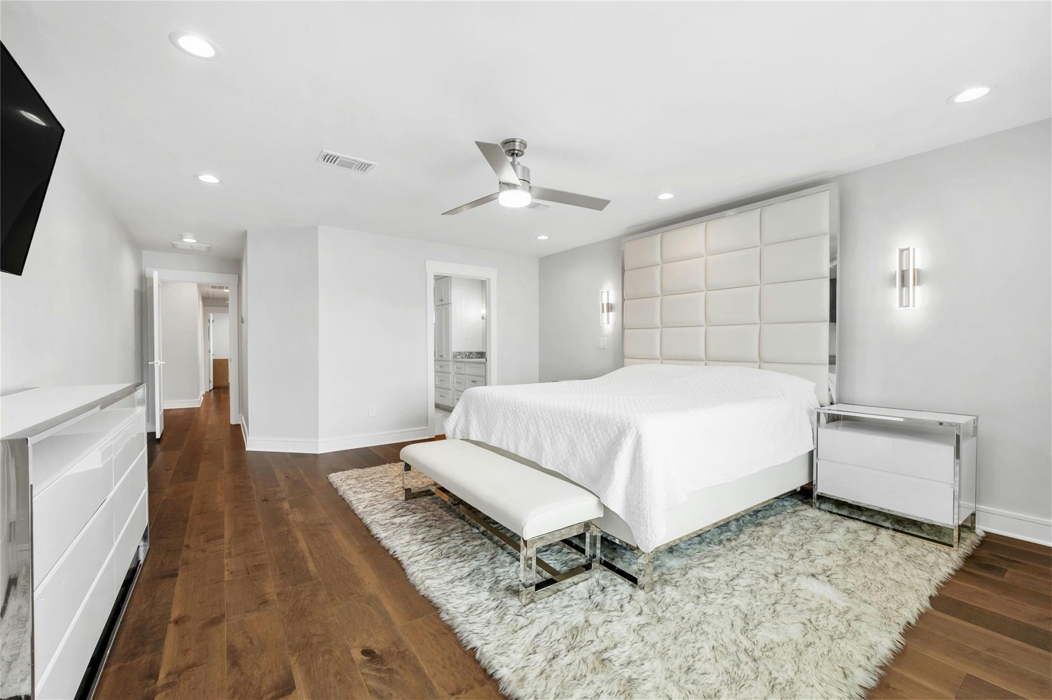 202 Mesquite Dr, Kingsland, TX 78639