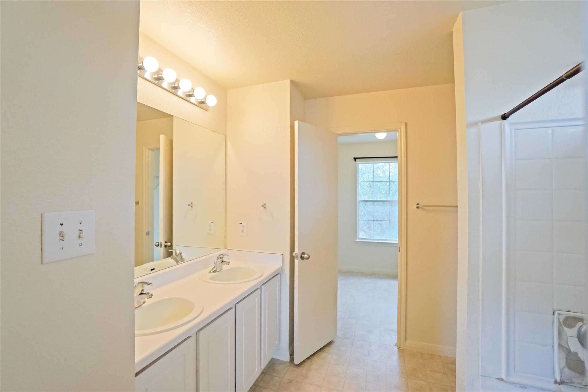 714 Lavaca Loop, Elgin, TX 78621