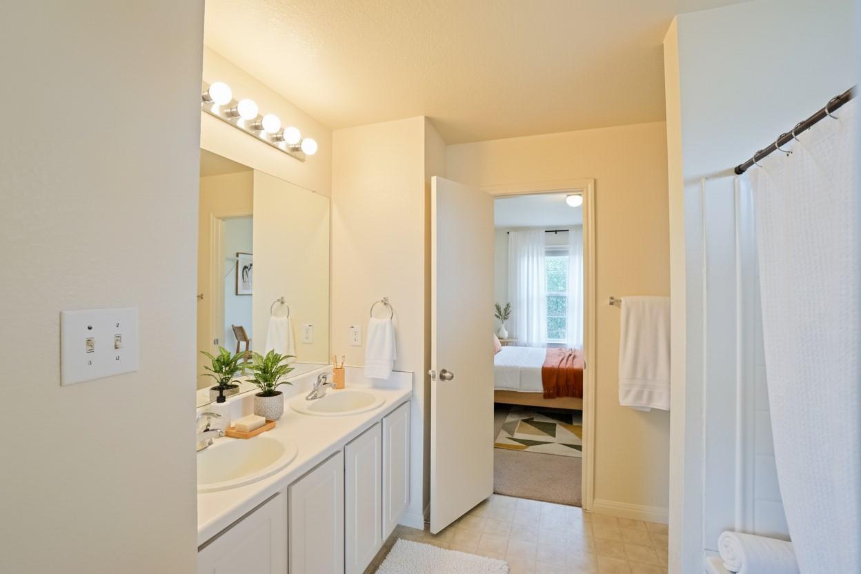 714 Lavaca Loop, Elgin, TX 78621